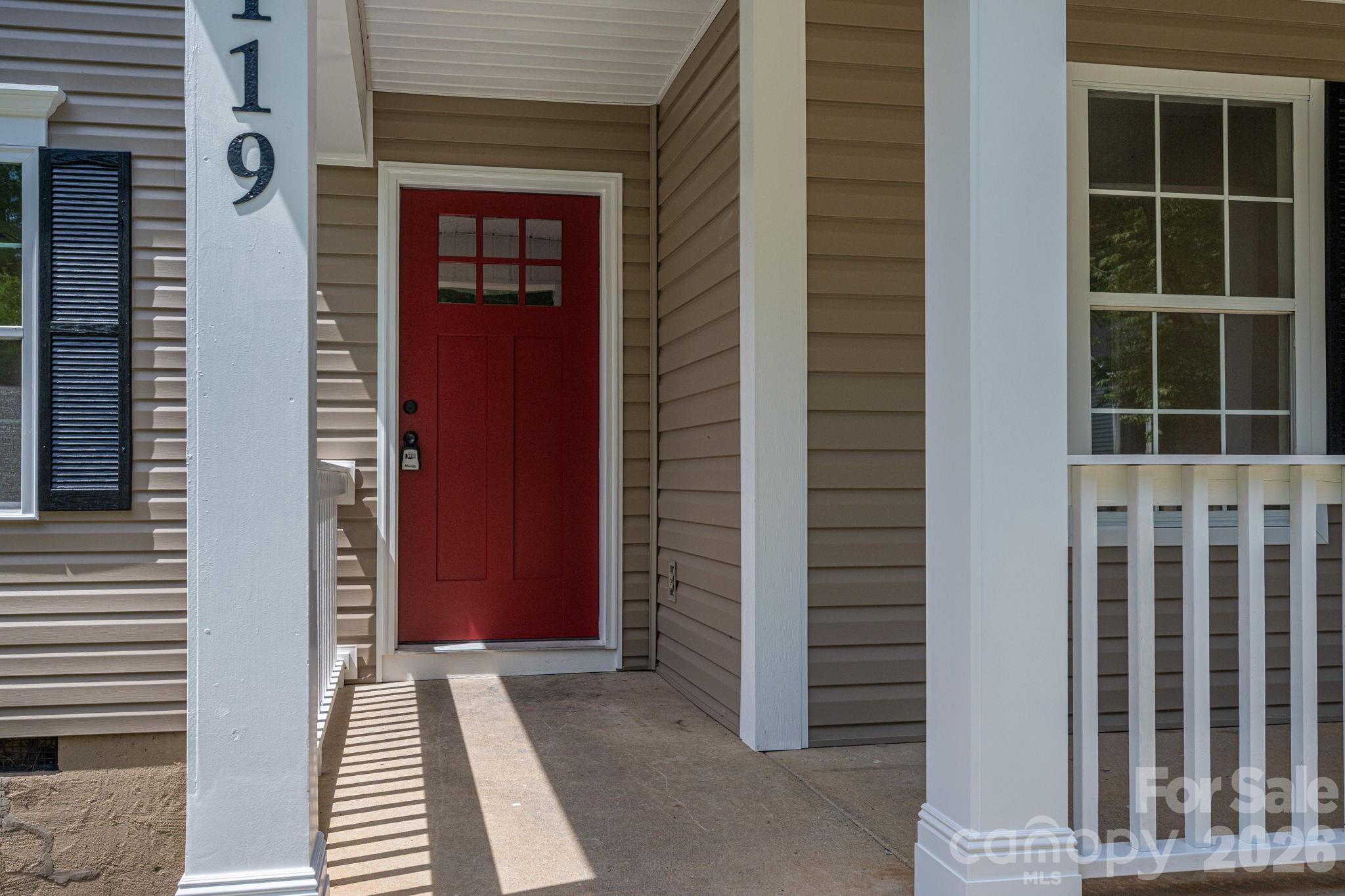 3119 Mintleaf Drive Property Photo 2