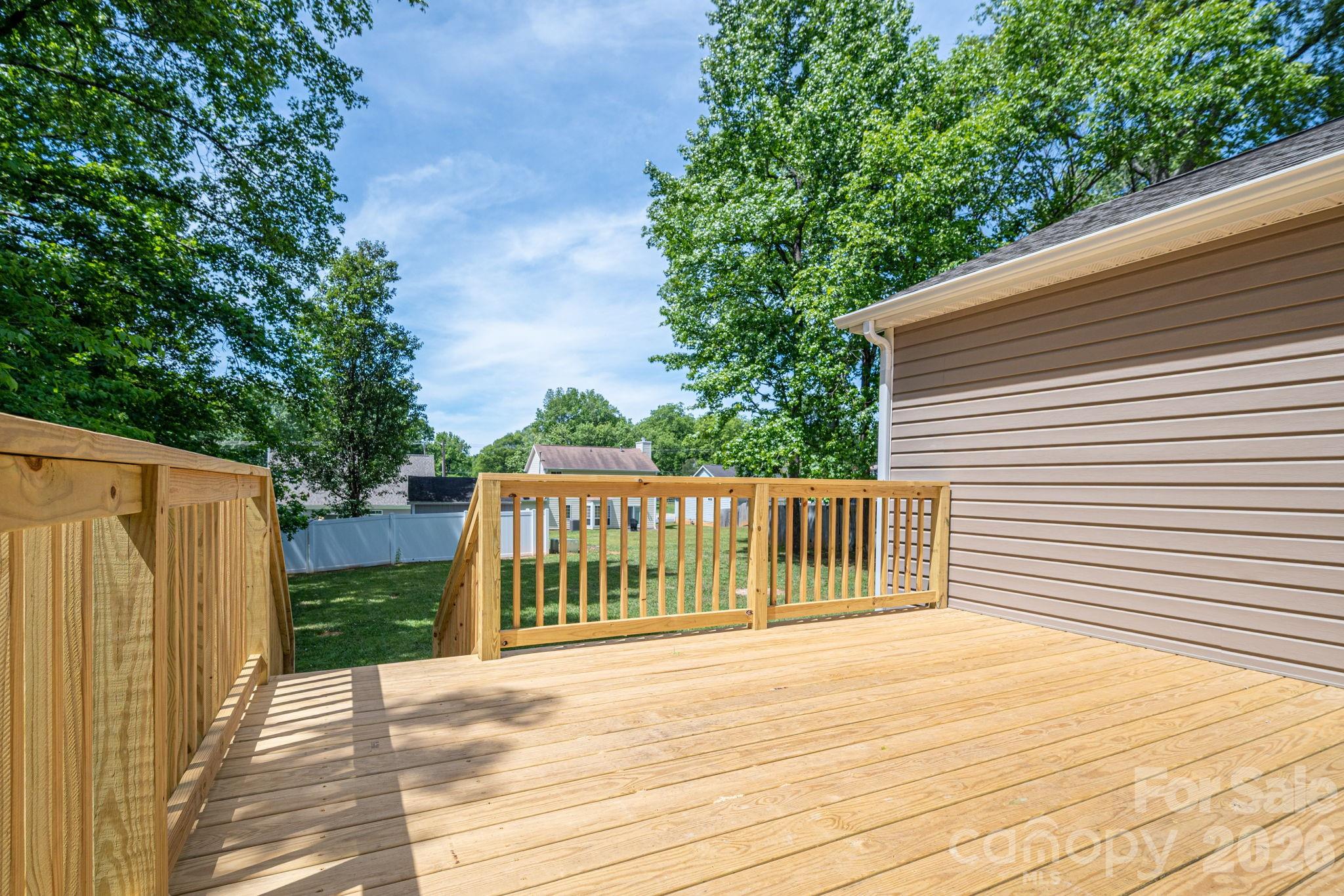 3119 Mintleaf Drive Property Photo 8