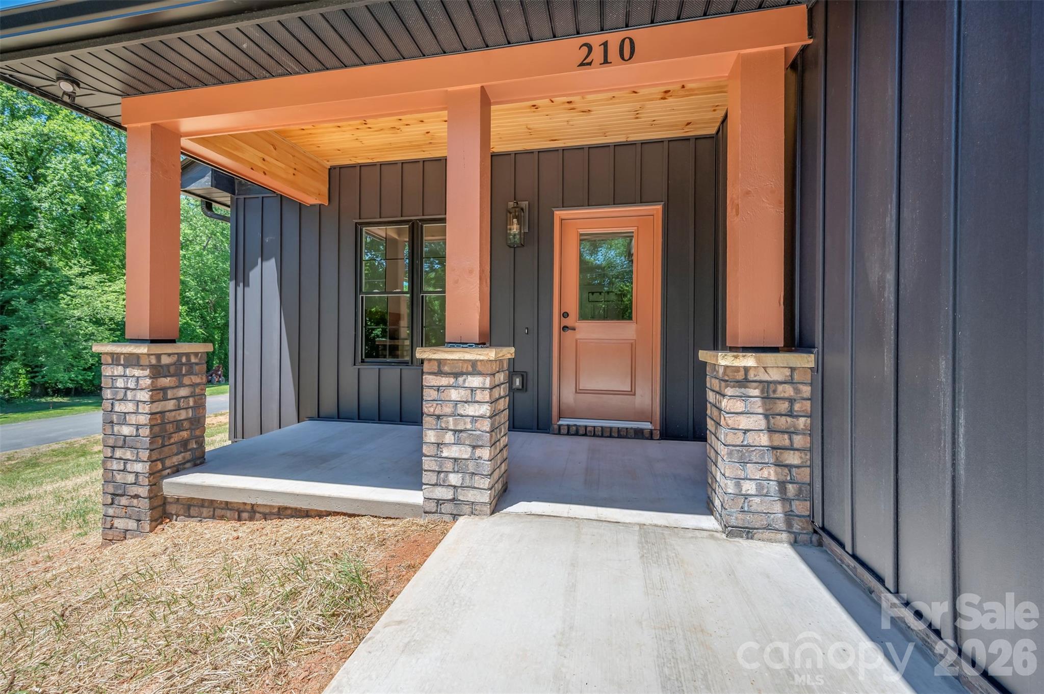 210 Westwood Drive Property Photo 7