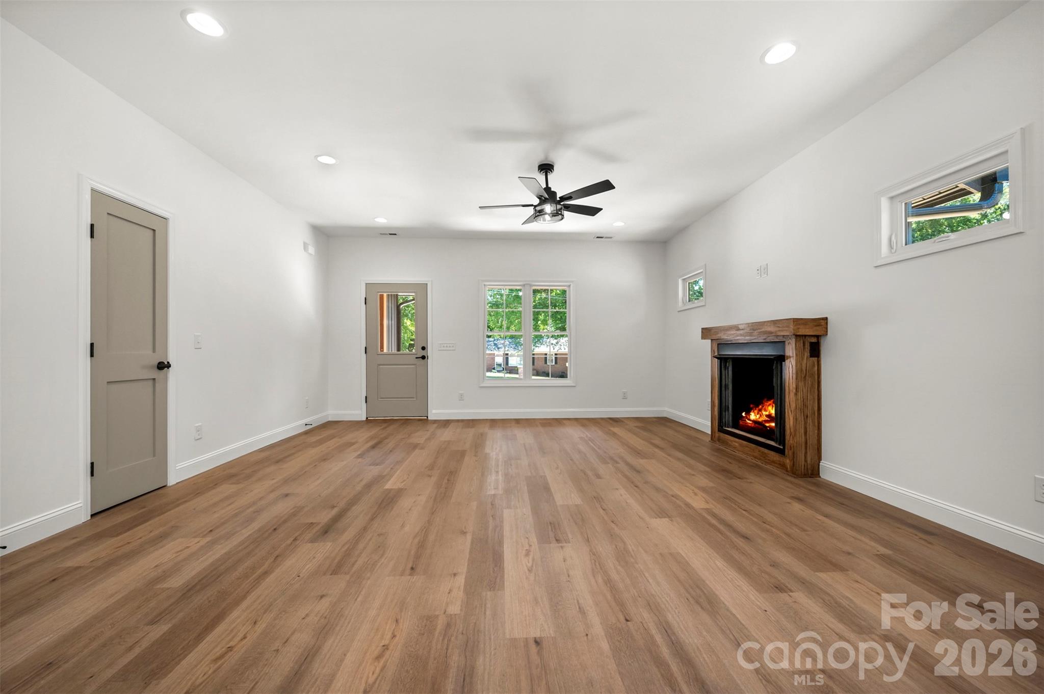 210 Westwood Drive Property Photo 10