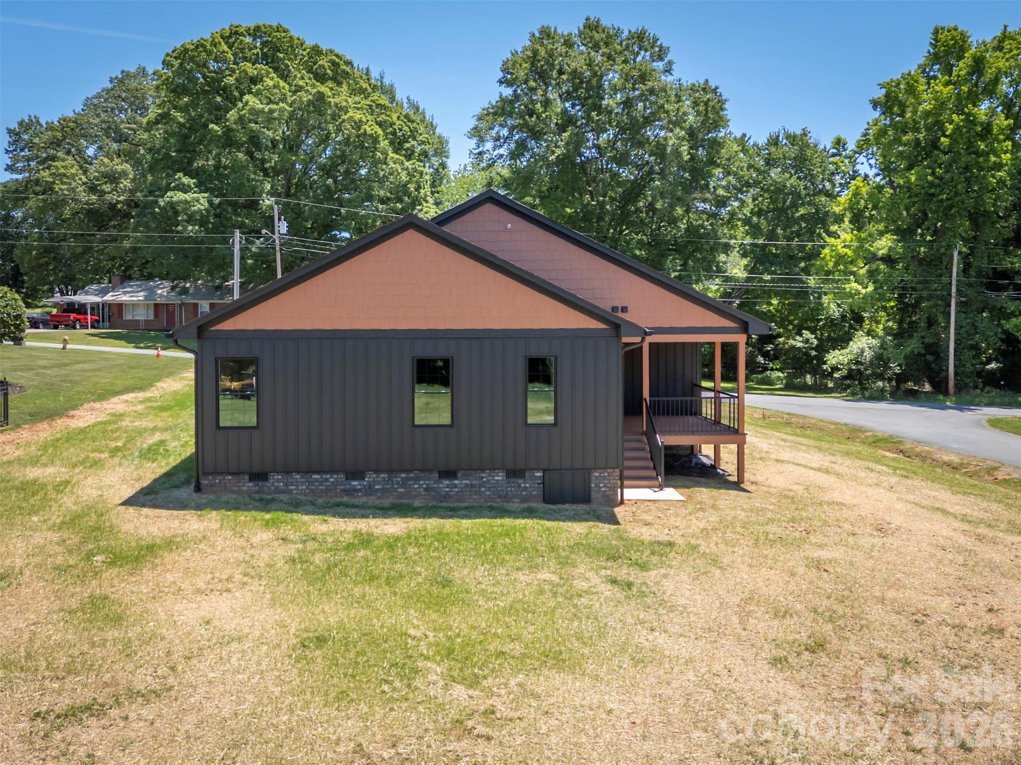 210 Westwood Drive Property Photo 34