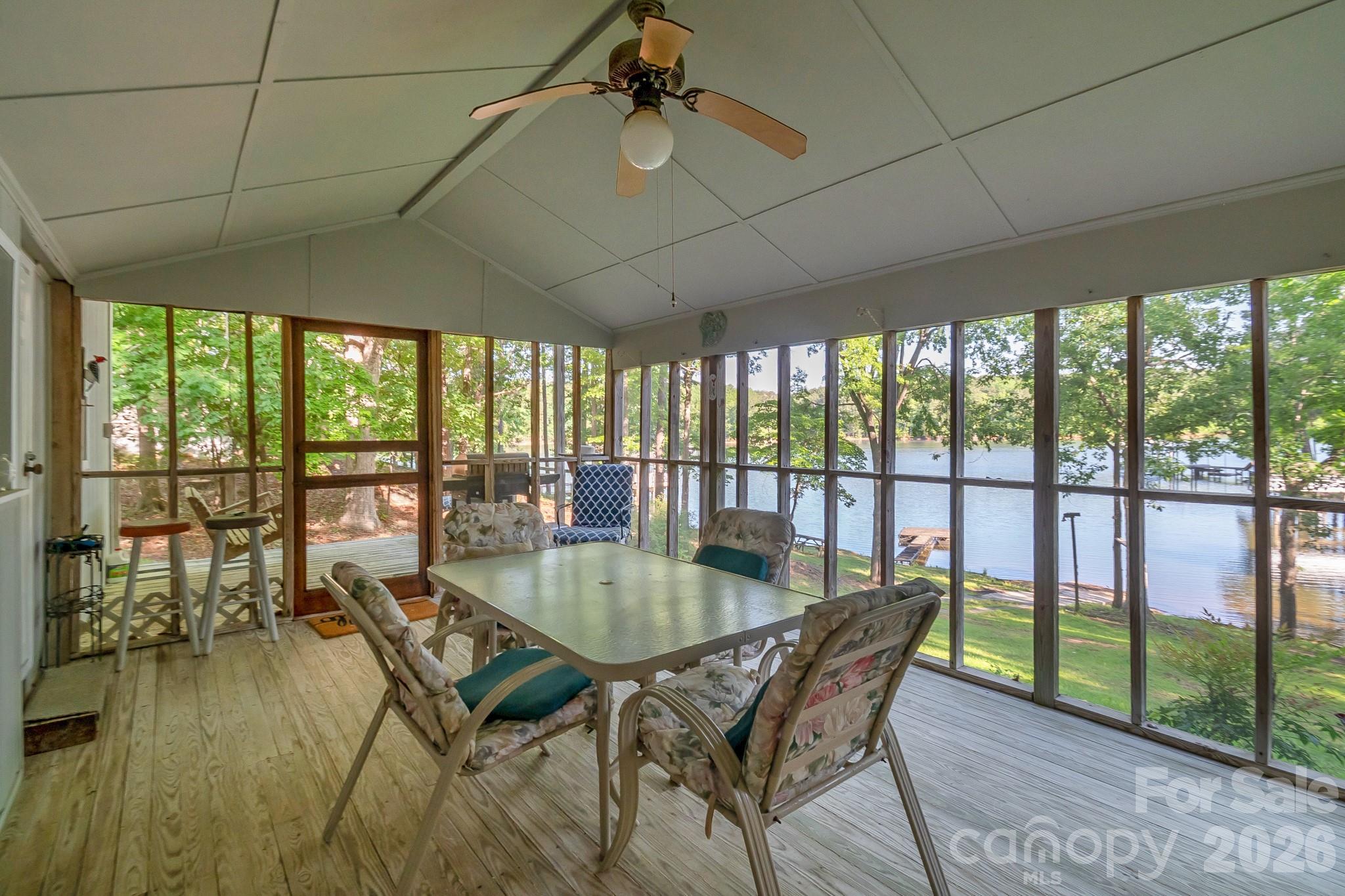 2208 Singleton Creek Road Property Photo 3