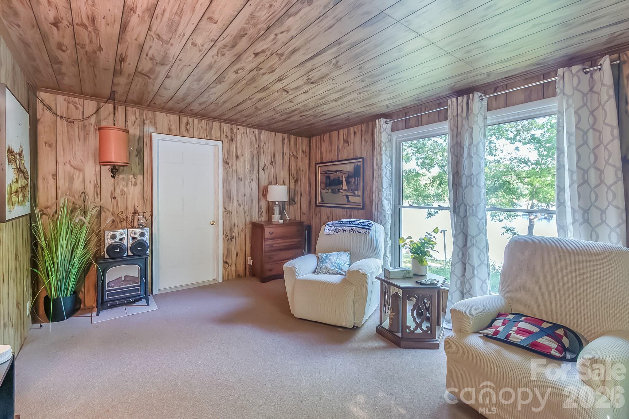 2208 Singleton Creek Road Property Photo 11
