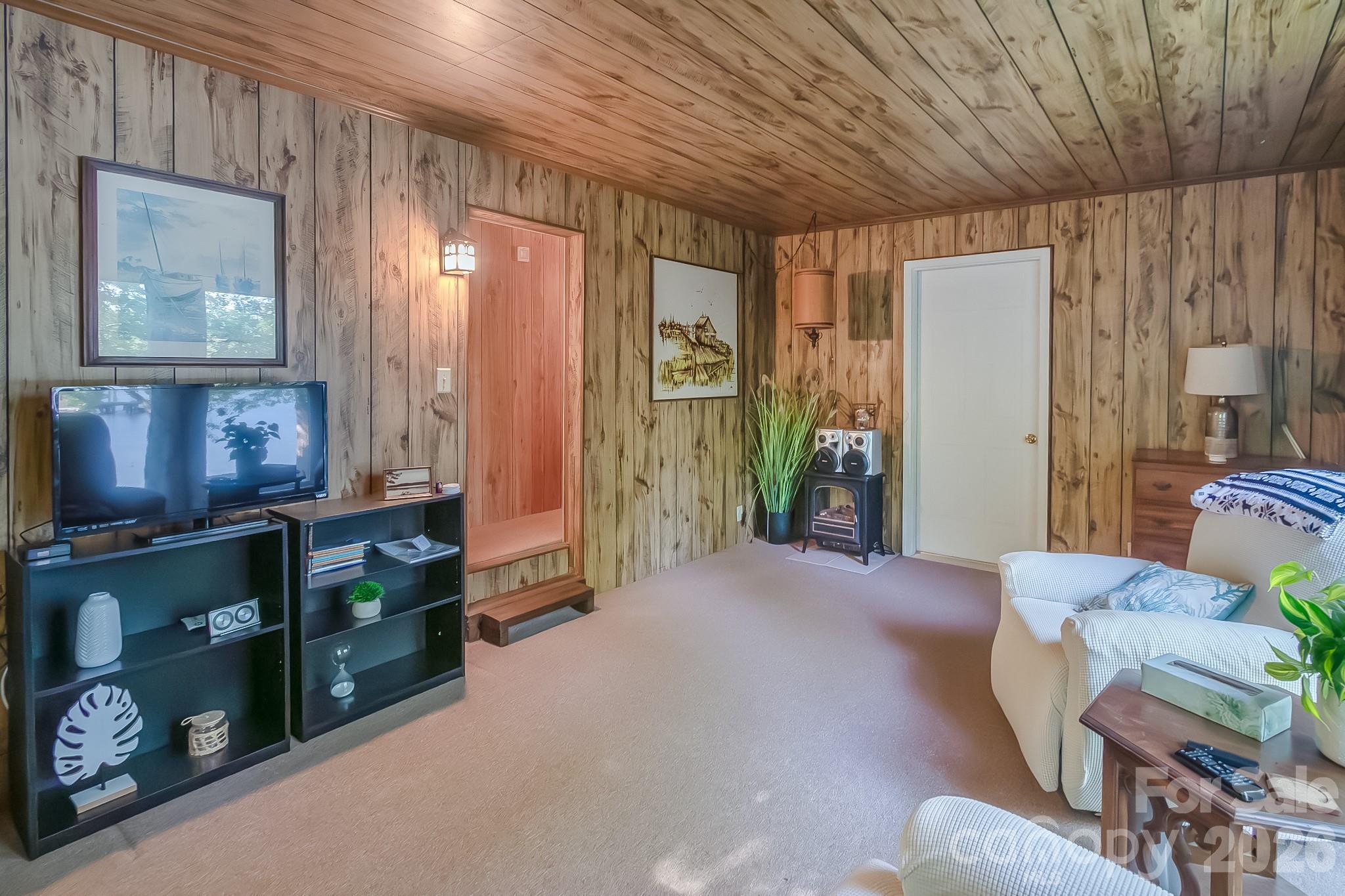 2208 Singleton Creek Road Property Photo 12