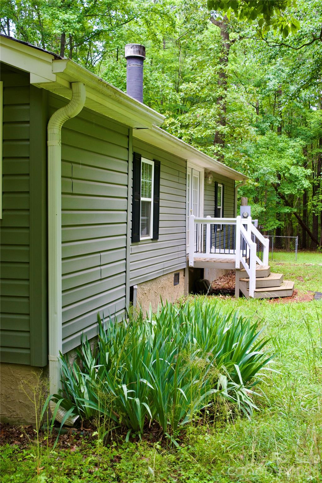 908 Buddys Choice Road Property Photo 8