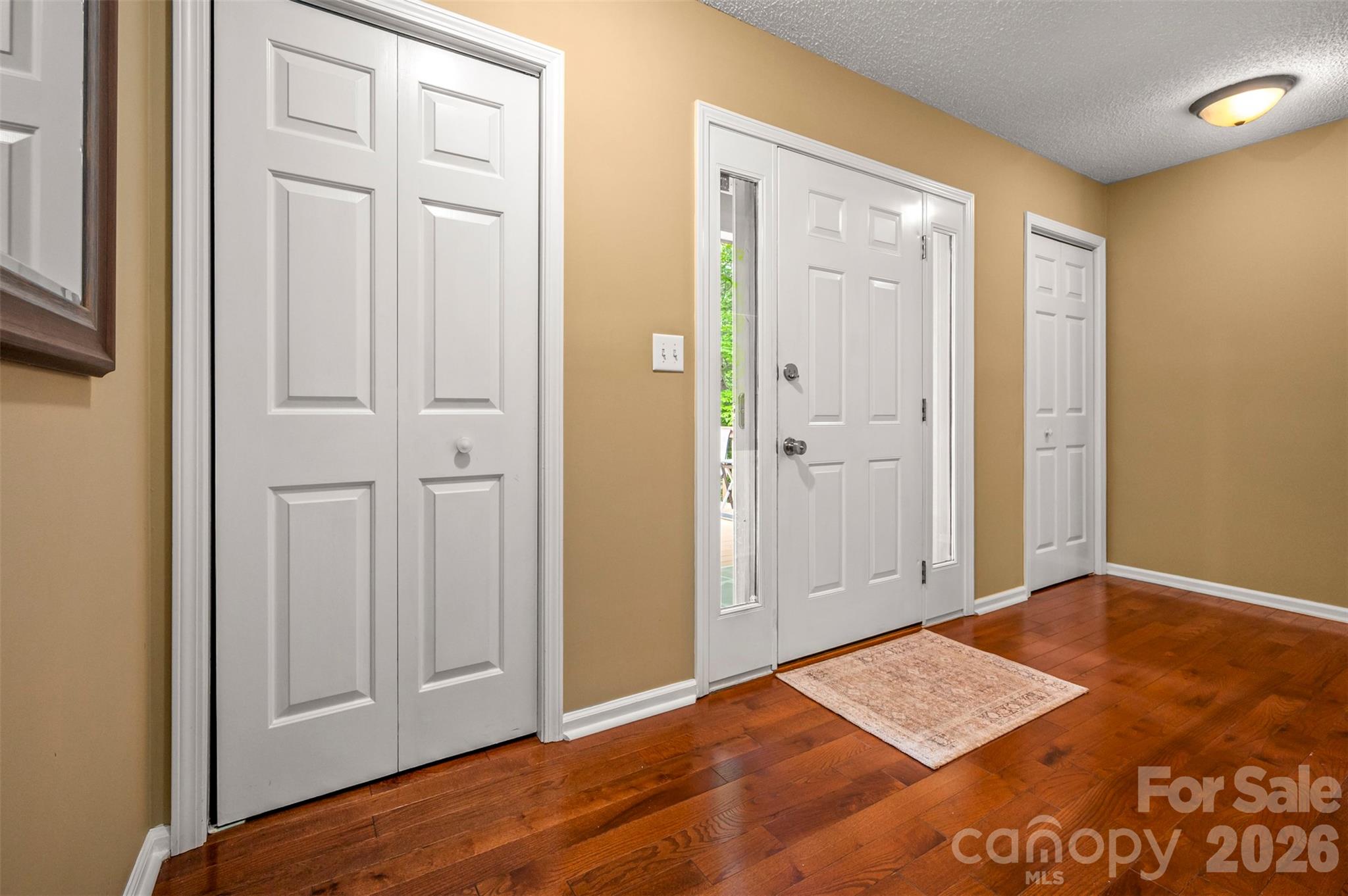 66 Oakwood Lane Property Photo 8