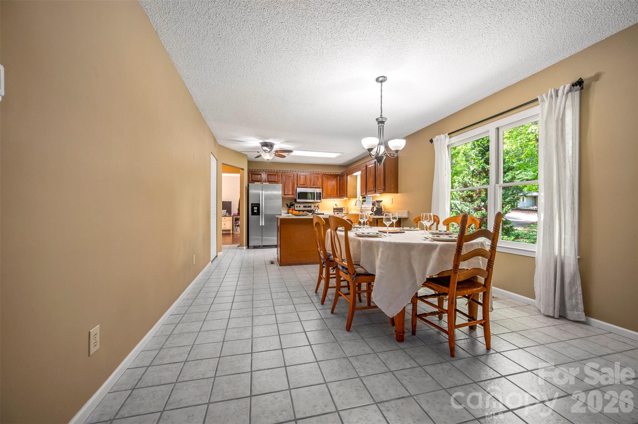 66 Oakwood Lane Property Photo 9