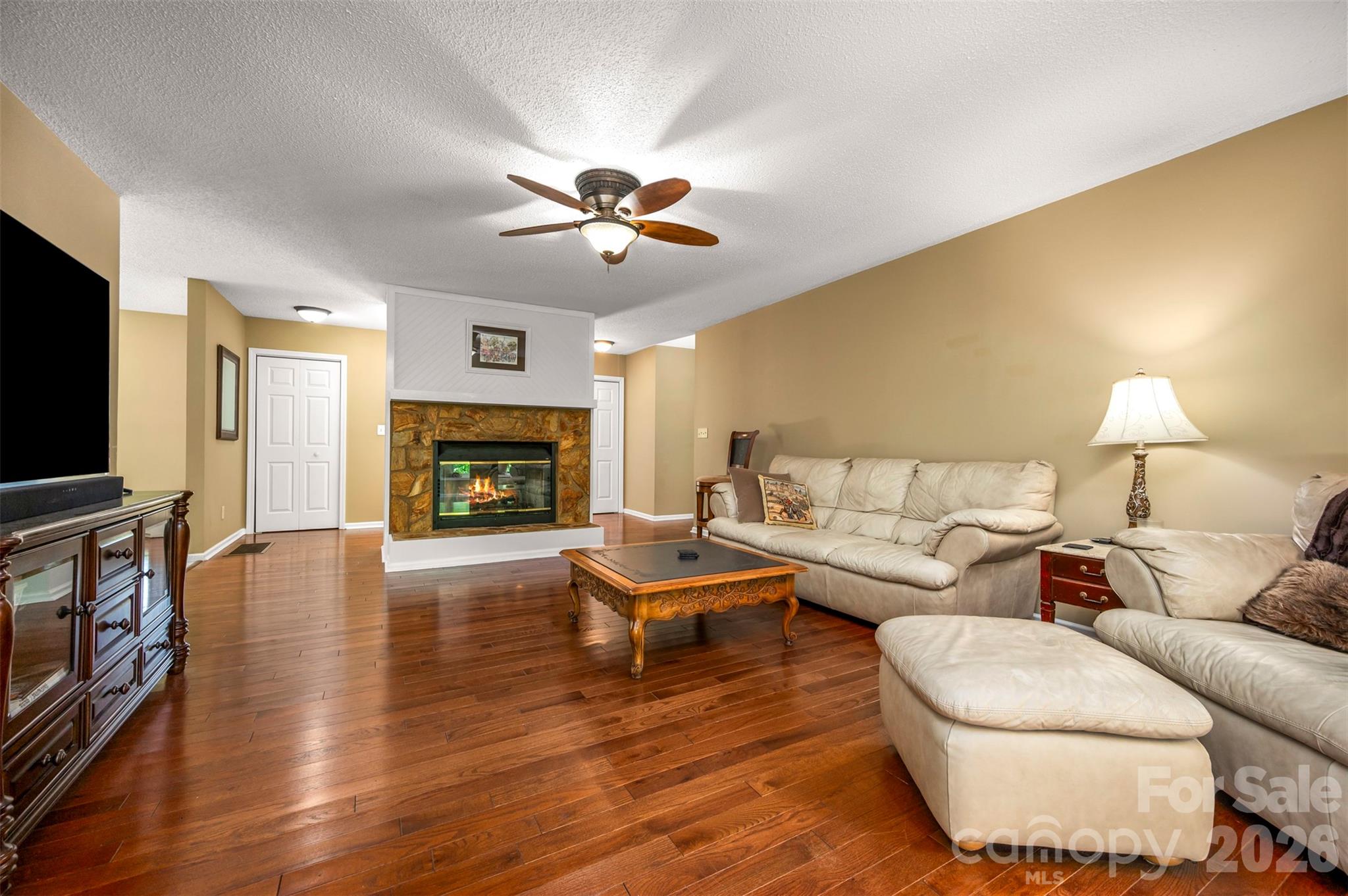 66 Oakwood Lane Property Photo 18