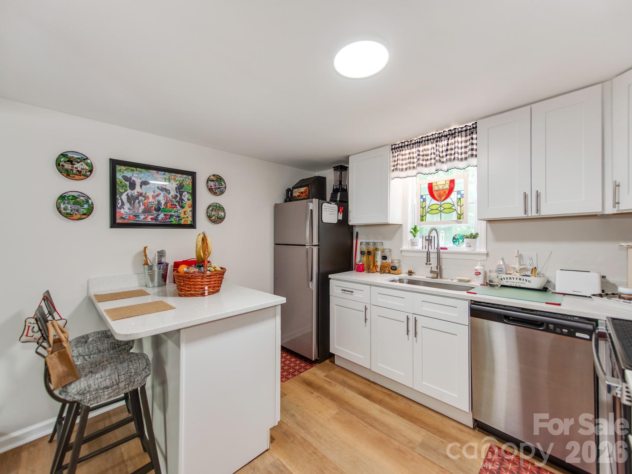 102 Lanier Street Property Photo 7