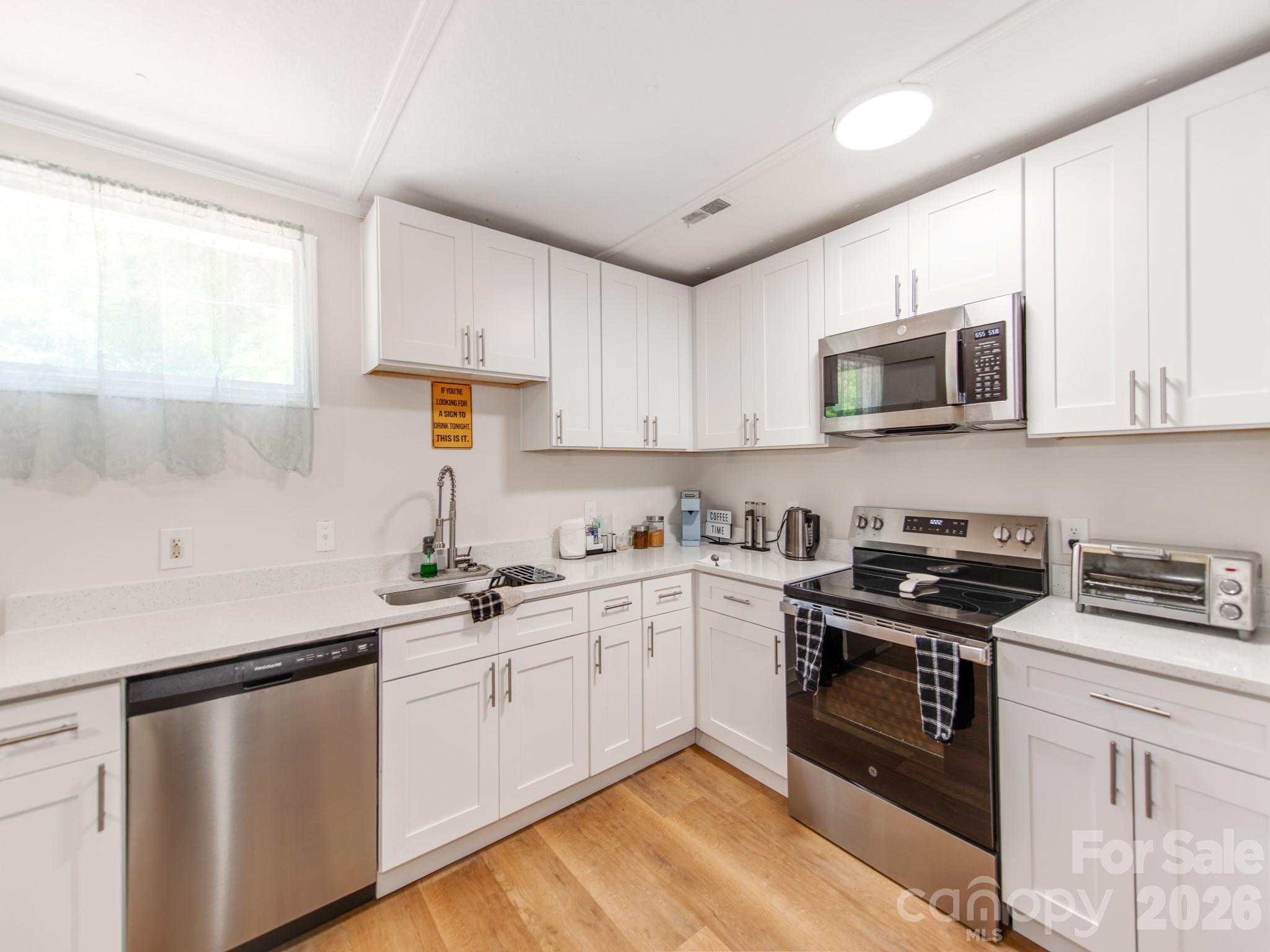 102 Lanier Street Property Photo 23
