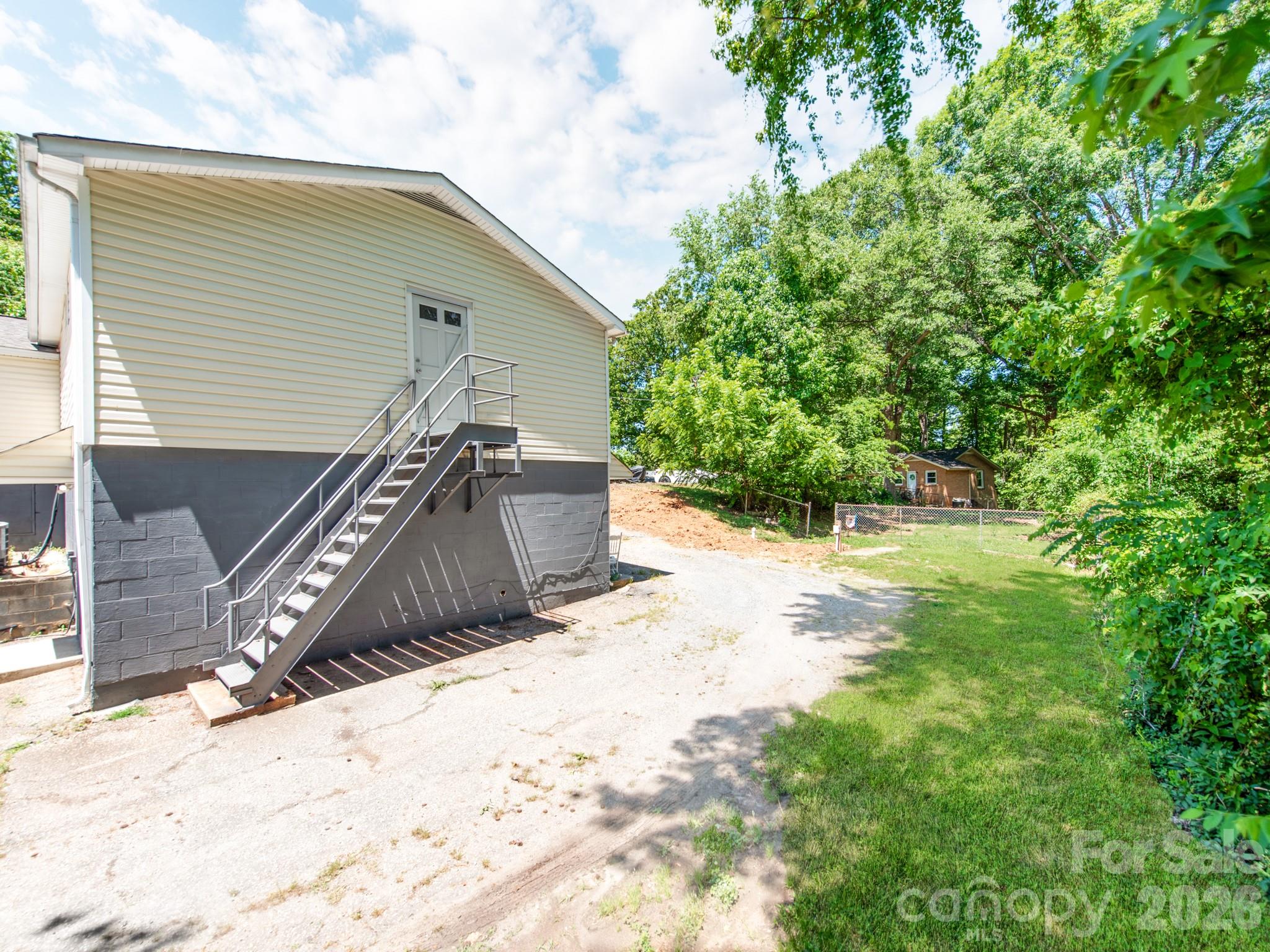 102 Lanier Street Property Photo 42