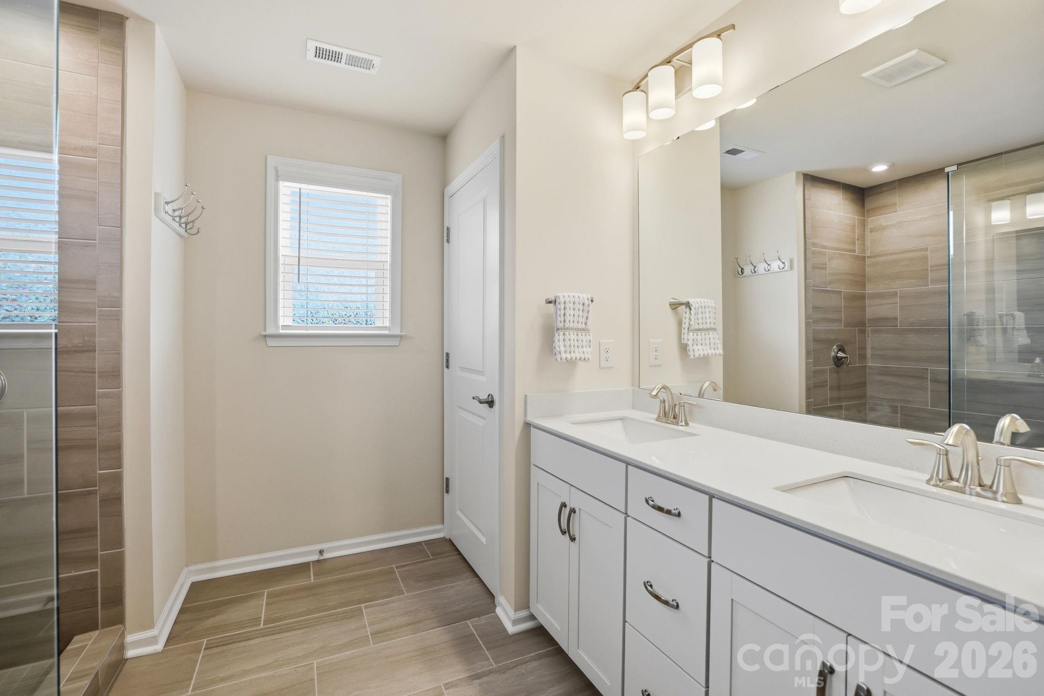 23006 Clarabelle Drive Property Photo 18