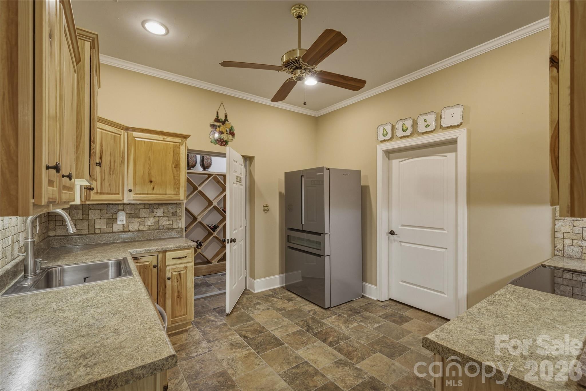 2050 Long Rifle Ridge Road 28 & 28a Property Photo 35