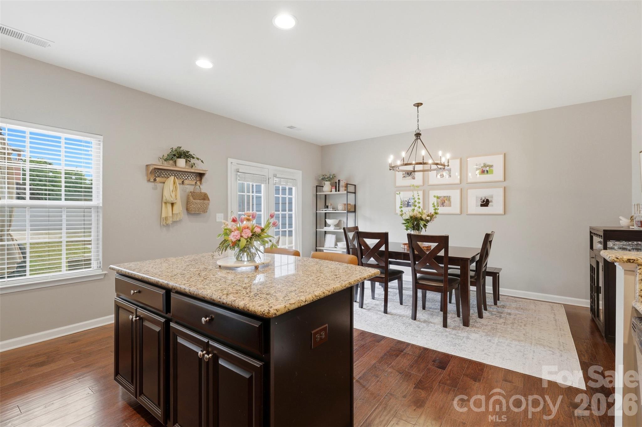 1714 Evergreen Drive Property Photo 12