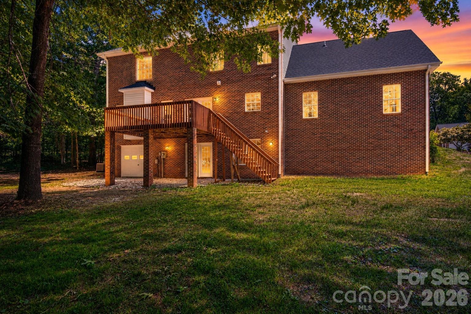 1535 20th Avenue Place Property Photo 2