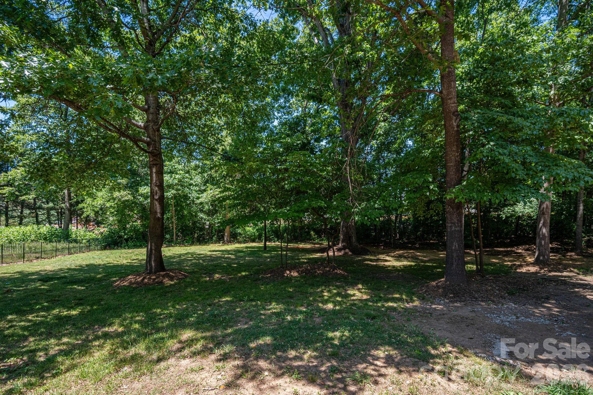 1535 20th Avenue Place Property Photo 3