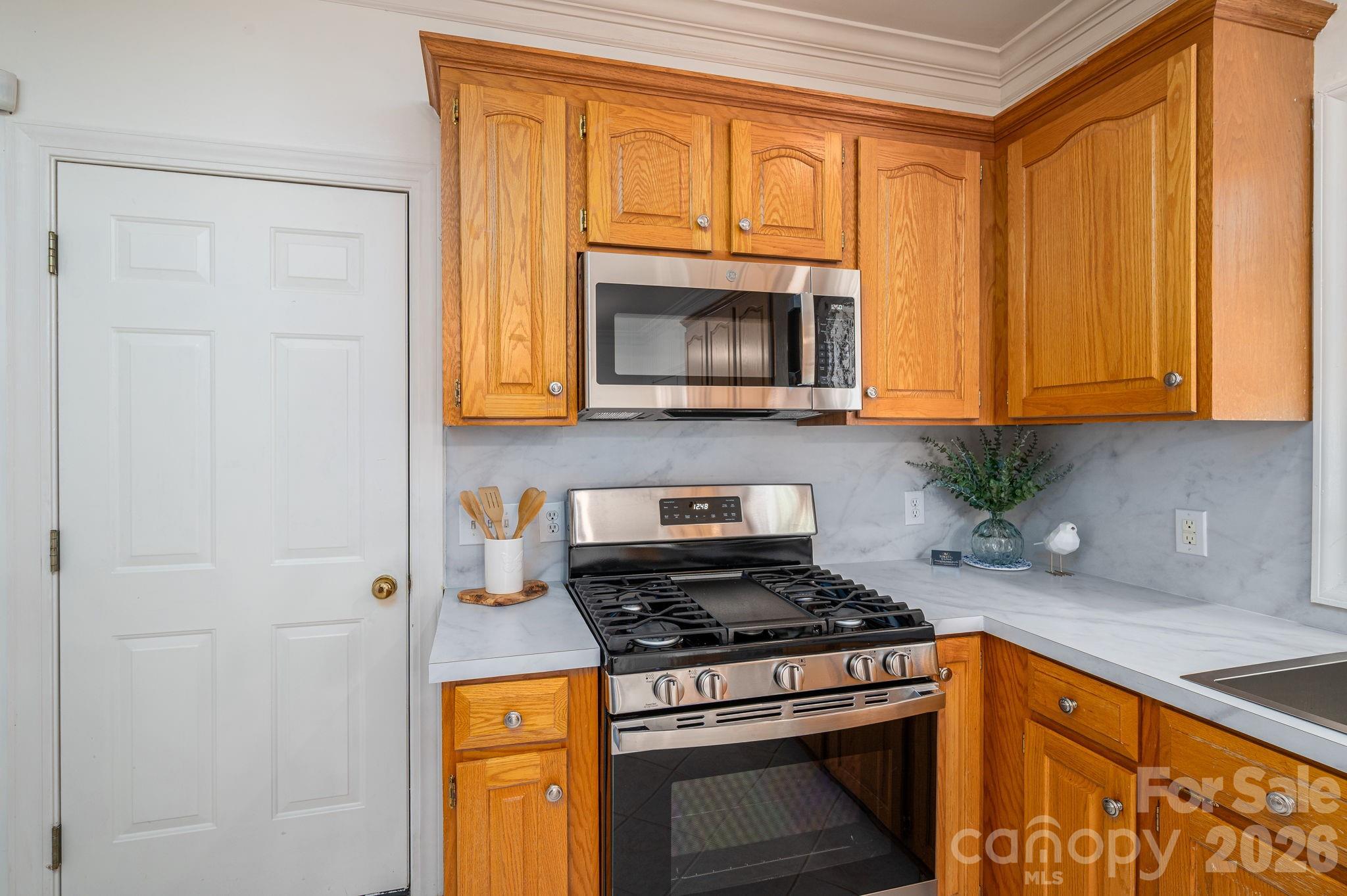 1535 20th Avenue Place Property Photo 11