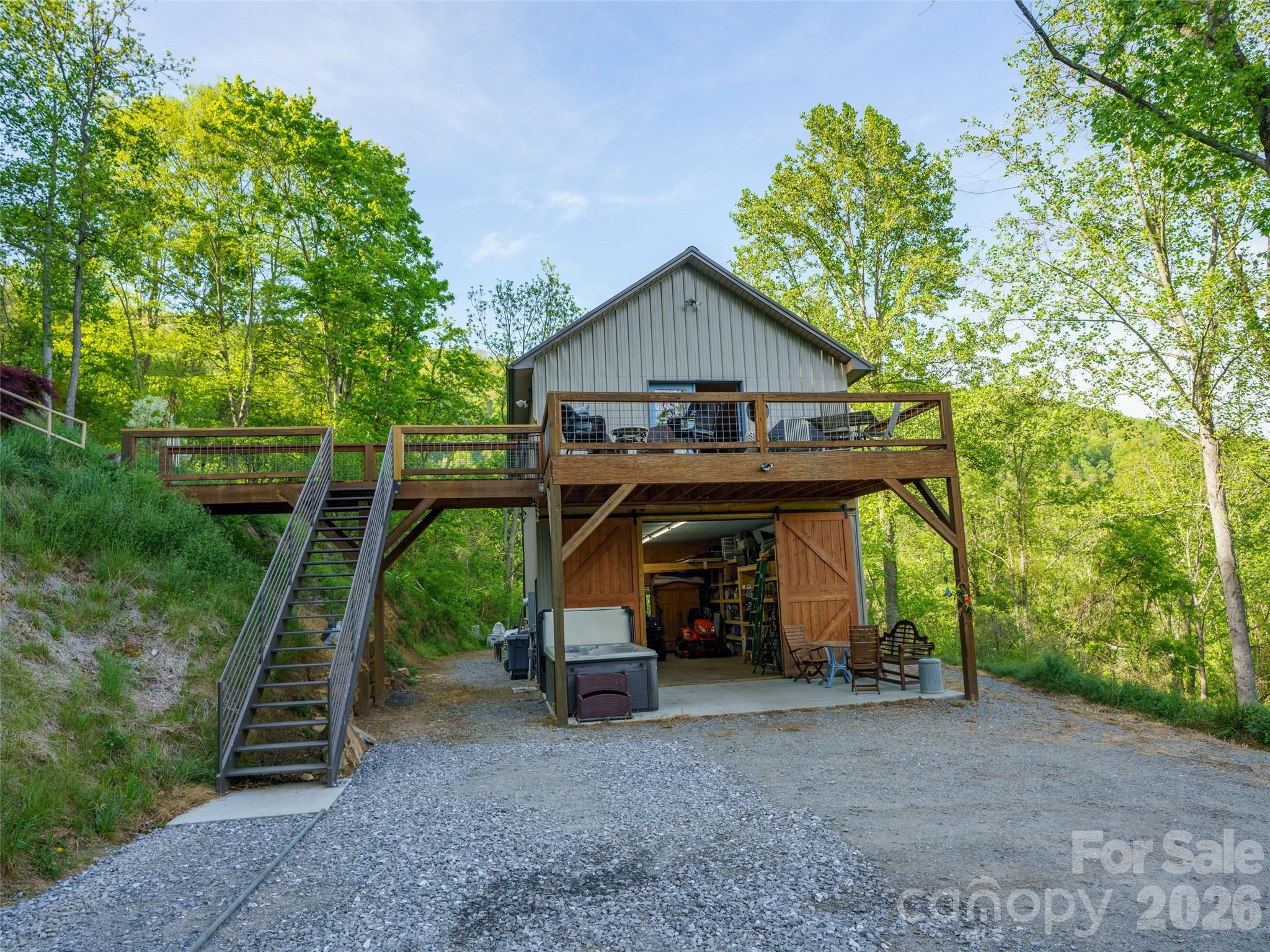 345 Moorehill Drive Property Photo 31