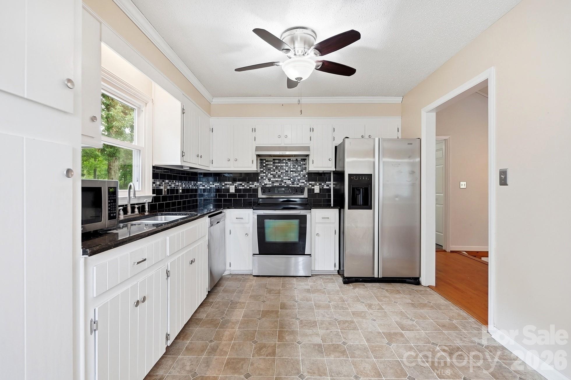 2600 Providence Drive Property Photo 17