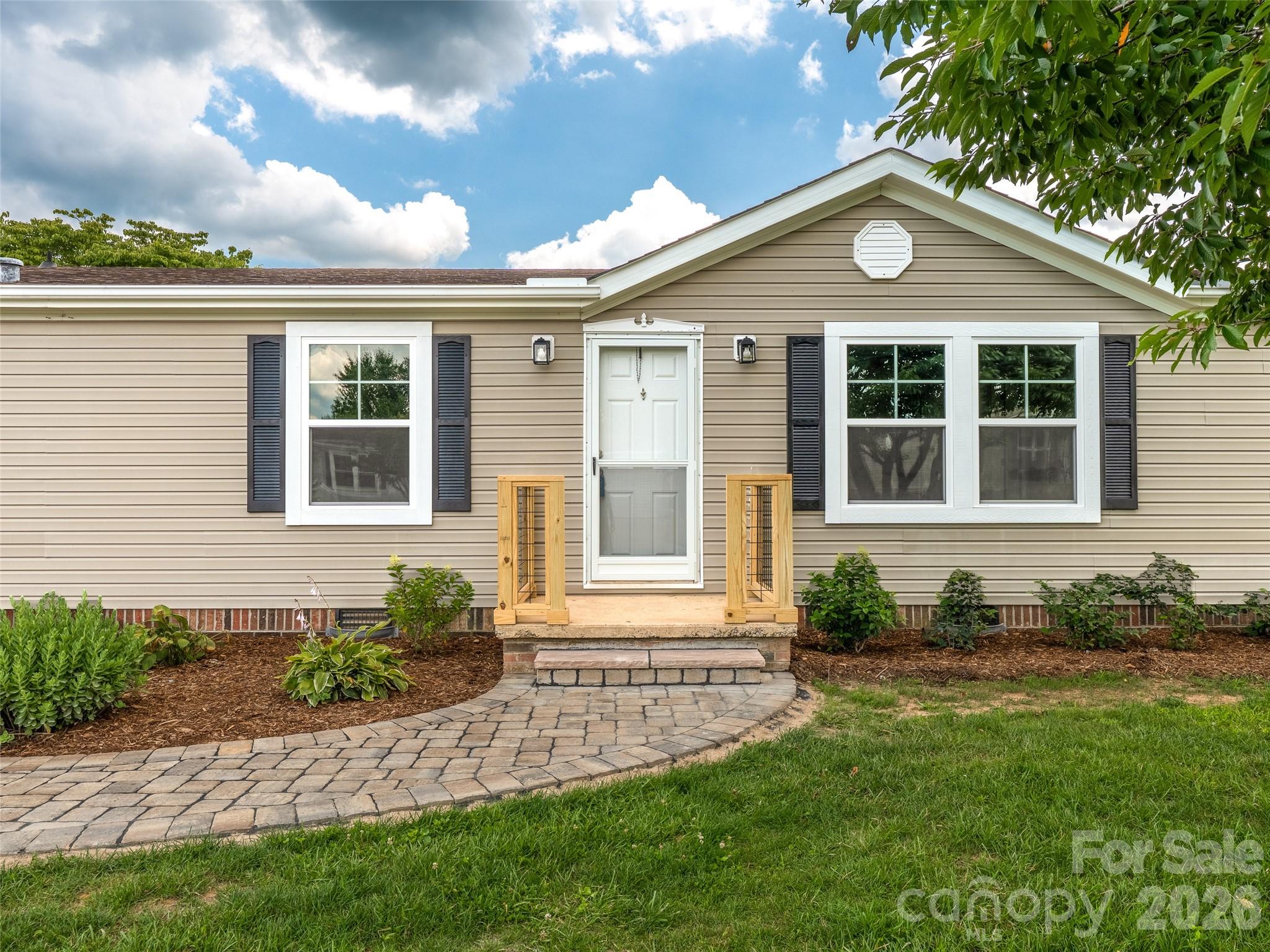 448 Riverwind Drive Property Photo 1