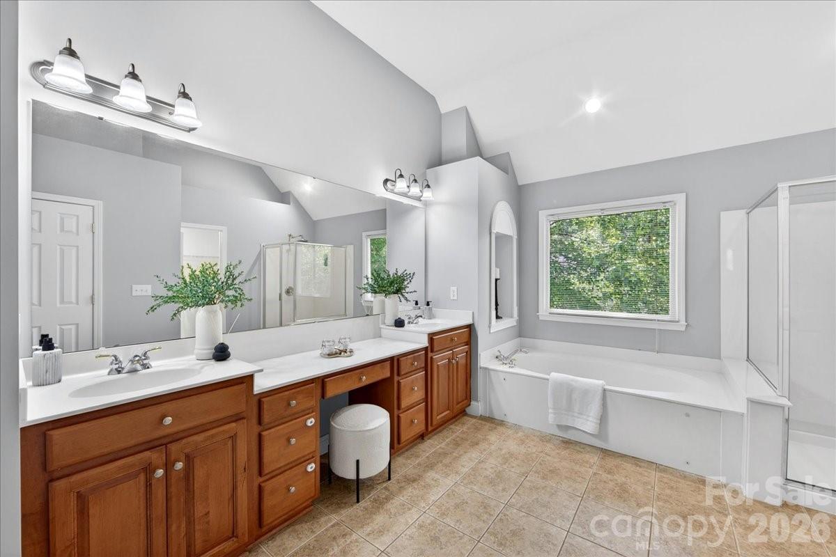 6410 Latta Springs Circle Property Photo 27