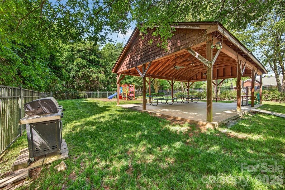 6410 Latta Springs Circle Property Photo 39