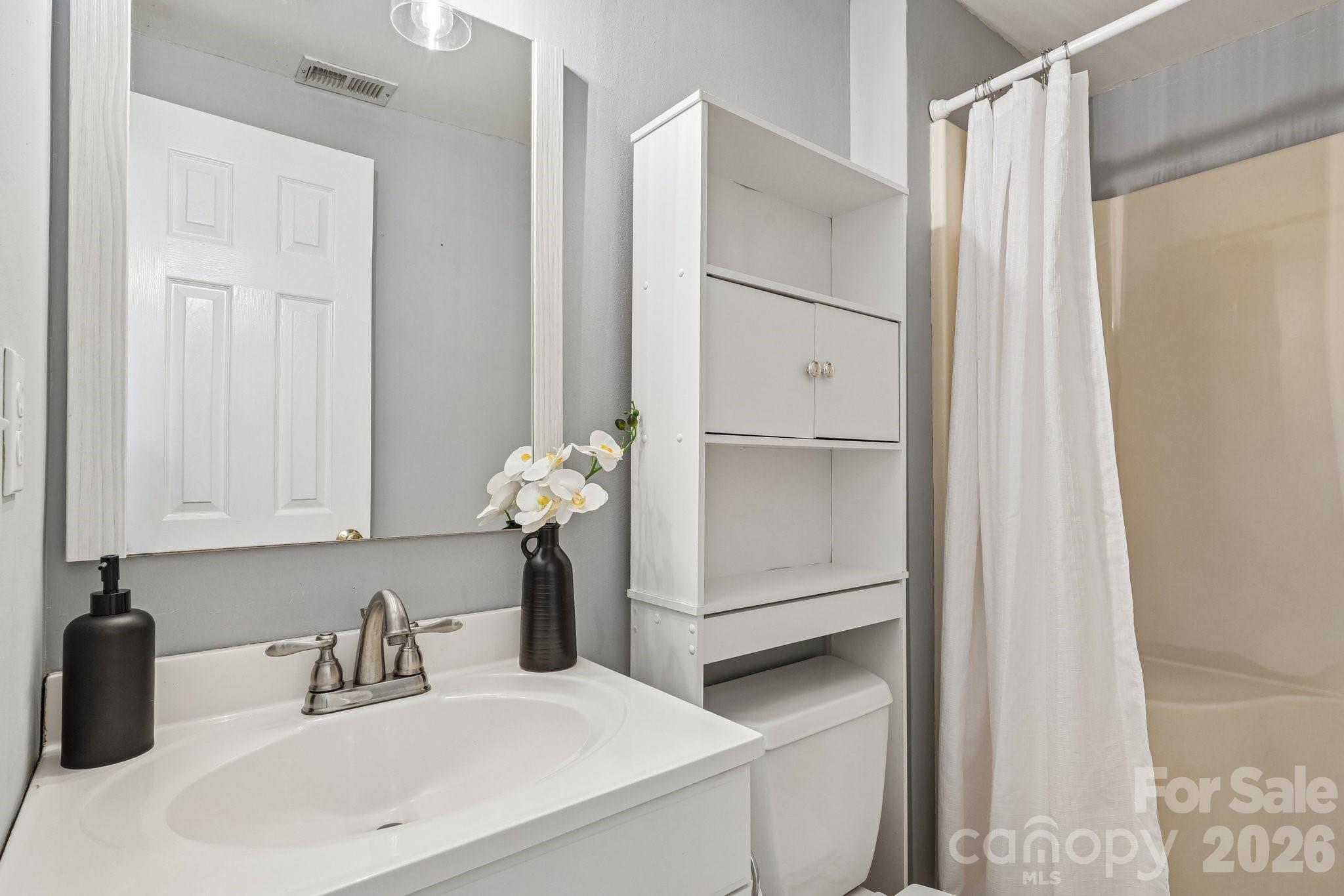 2349 Maria Lynn Court Property Photo 37