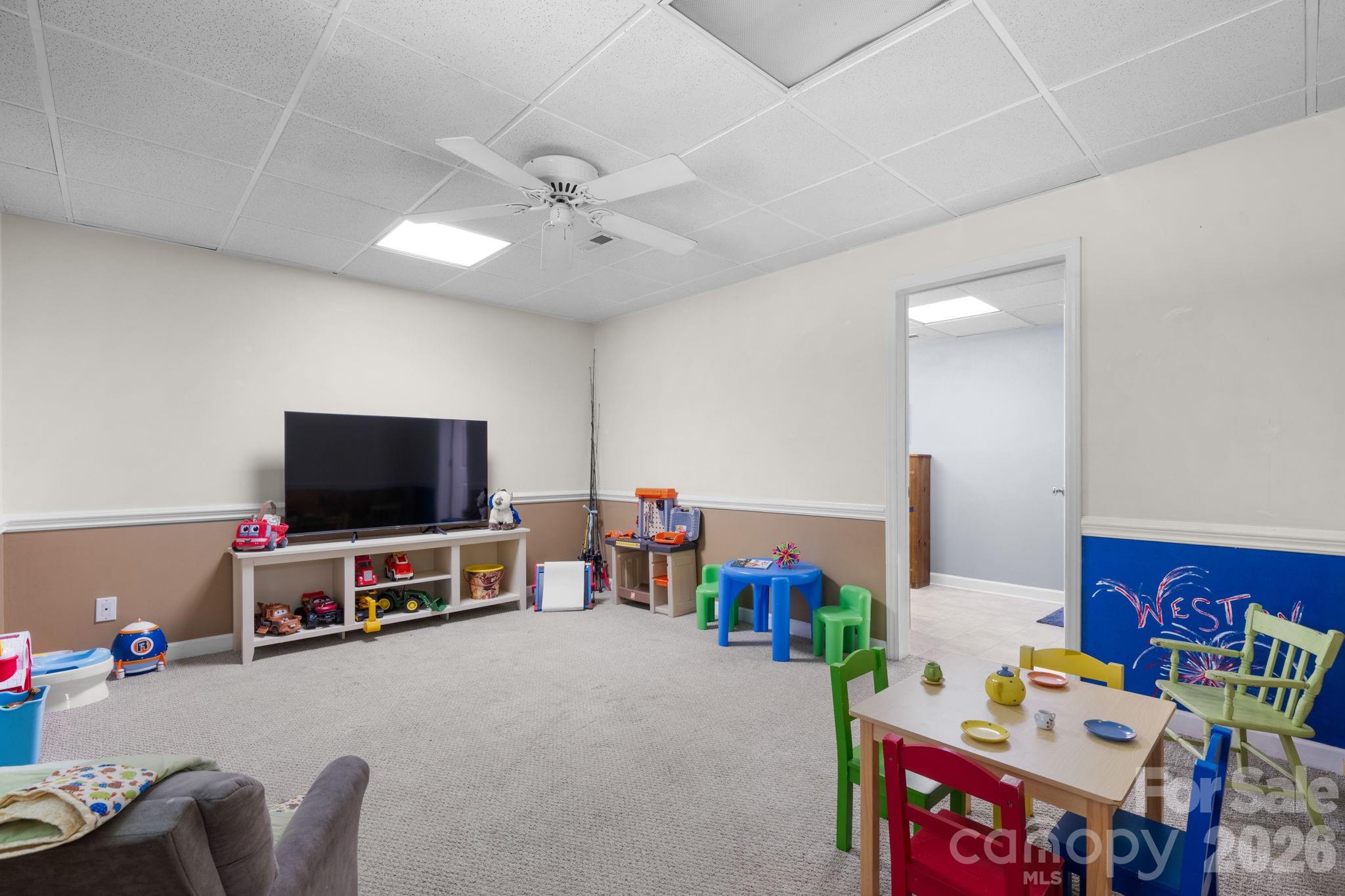 4093 Fairview Drive Property Photo 24