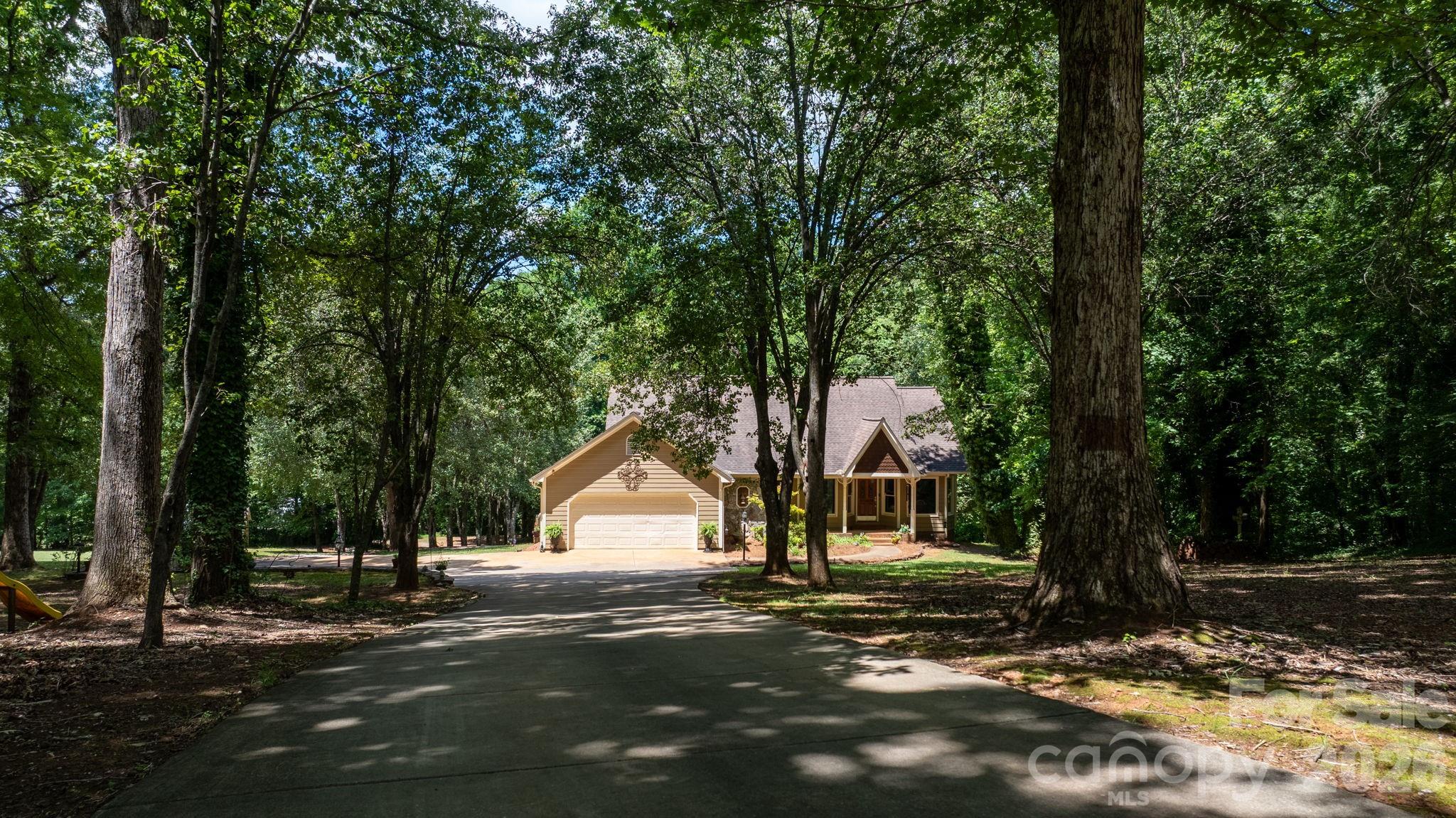 4093 Fairview Drive Property Photo 30