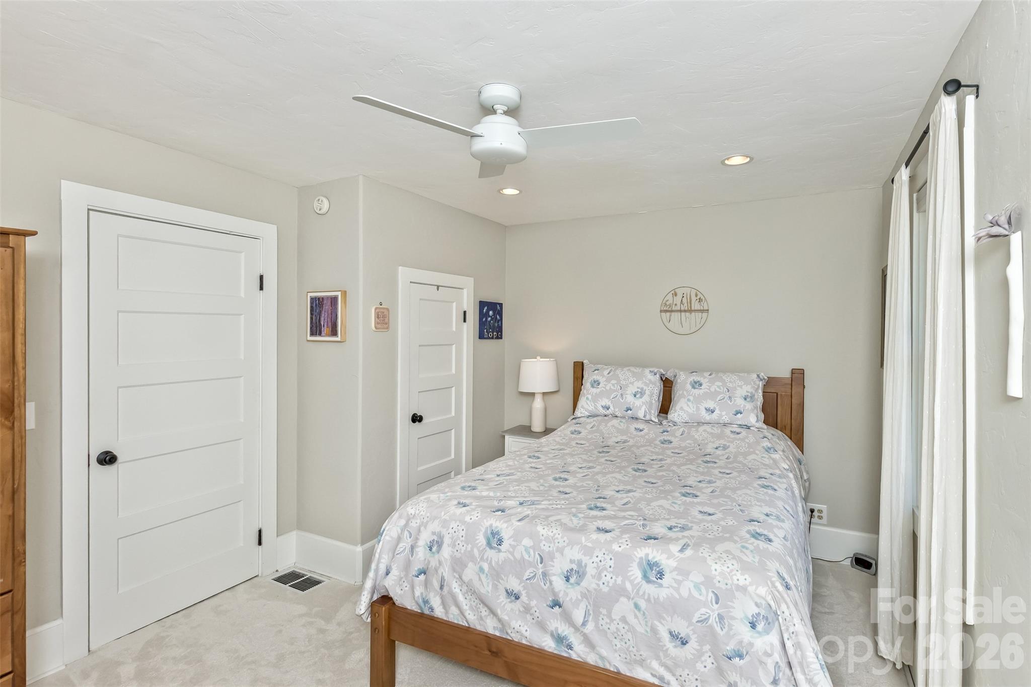 522 Calvert Road Property Photo 12