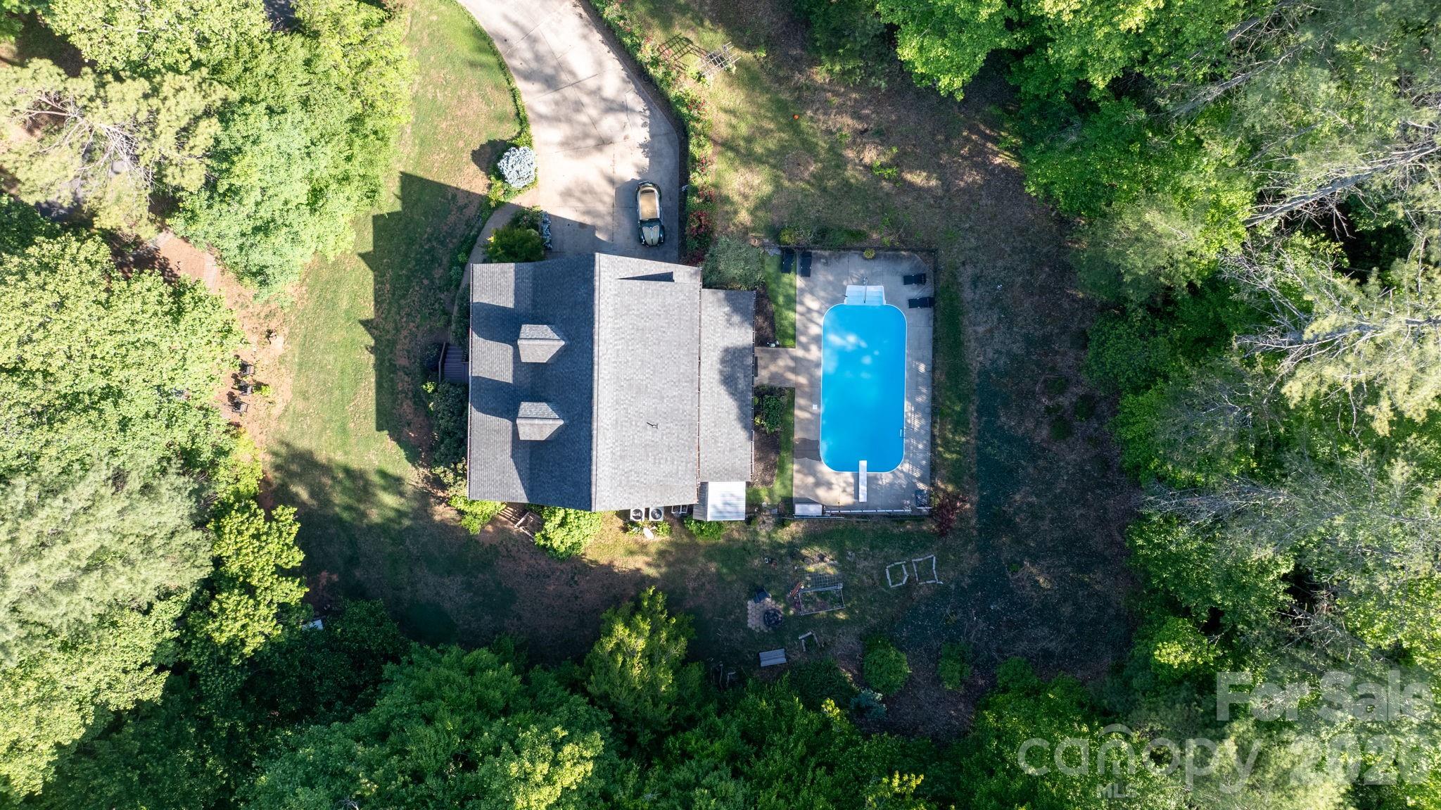 3355 Helton Hartley Place Property Photo 5