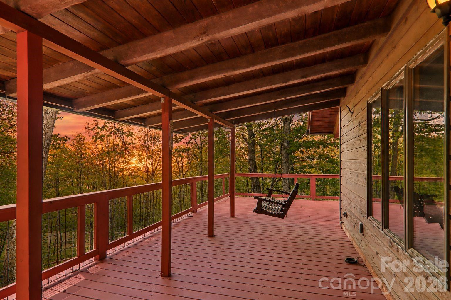 101 Oak Ridge Court Property Photo 1