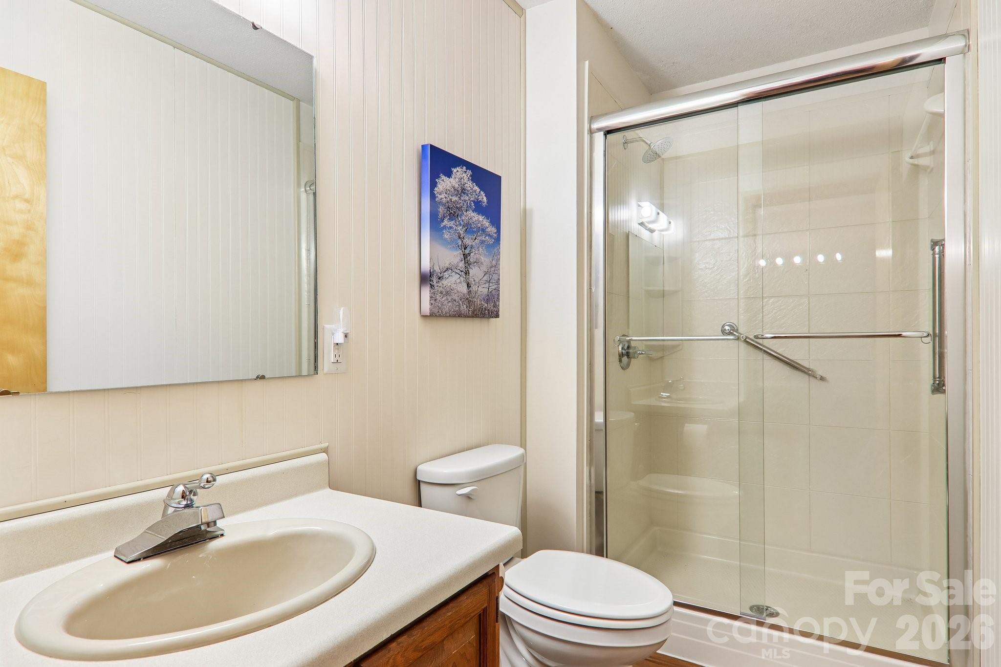 101 Oak Ridge Court Property Photo 15