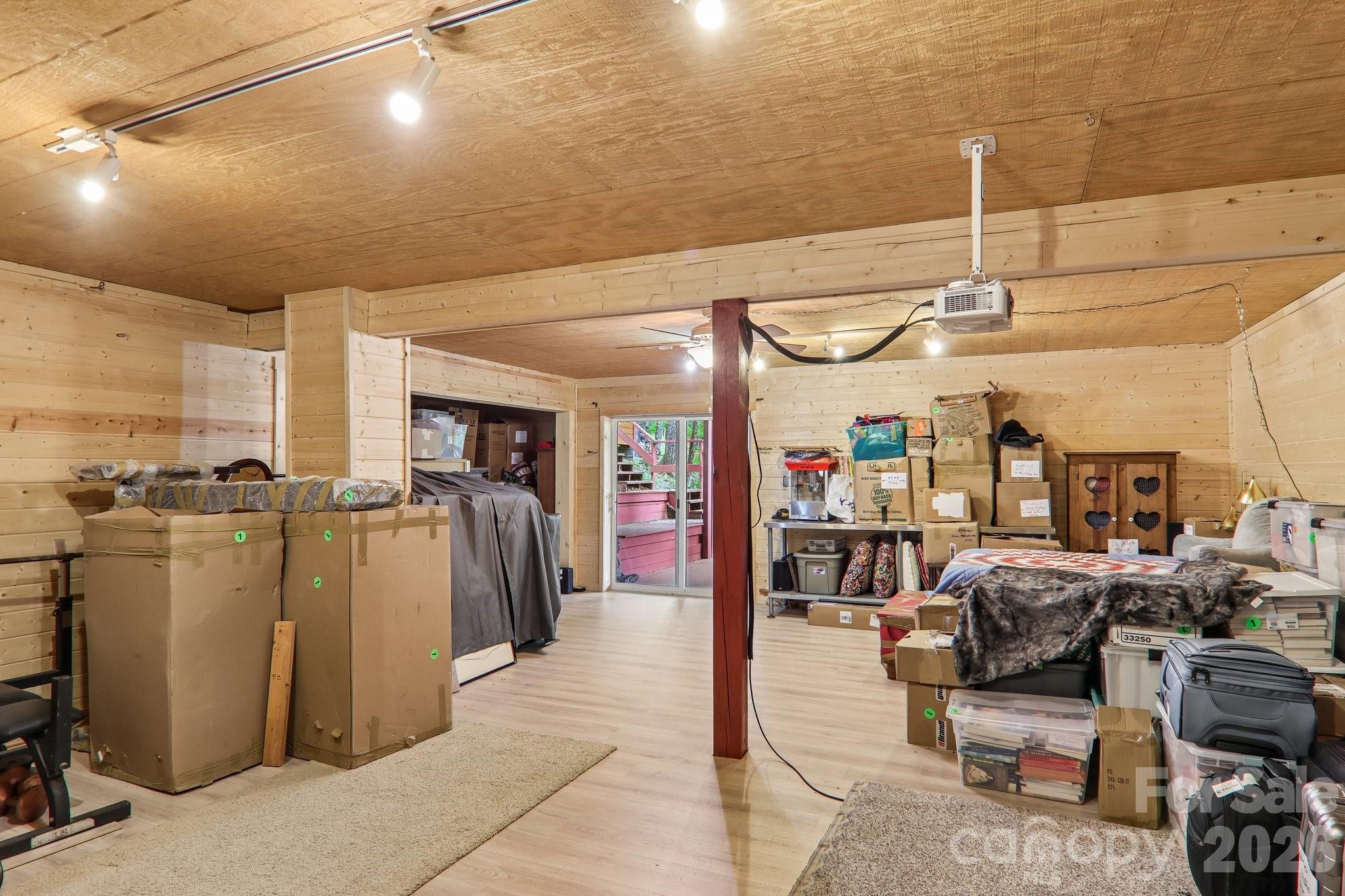 101 Oak Ridge Court Property Photo 19