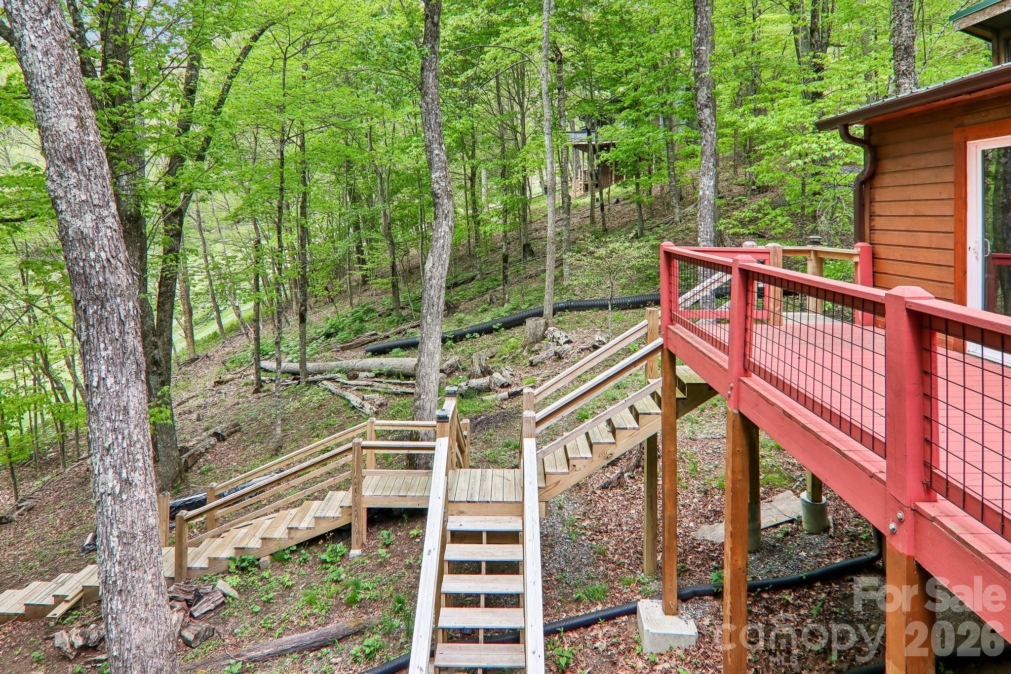 101 Oak Ridge Court Property Photo 32