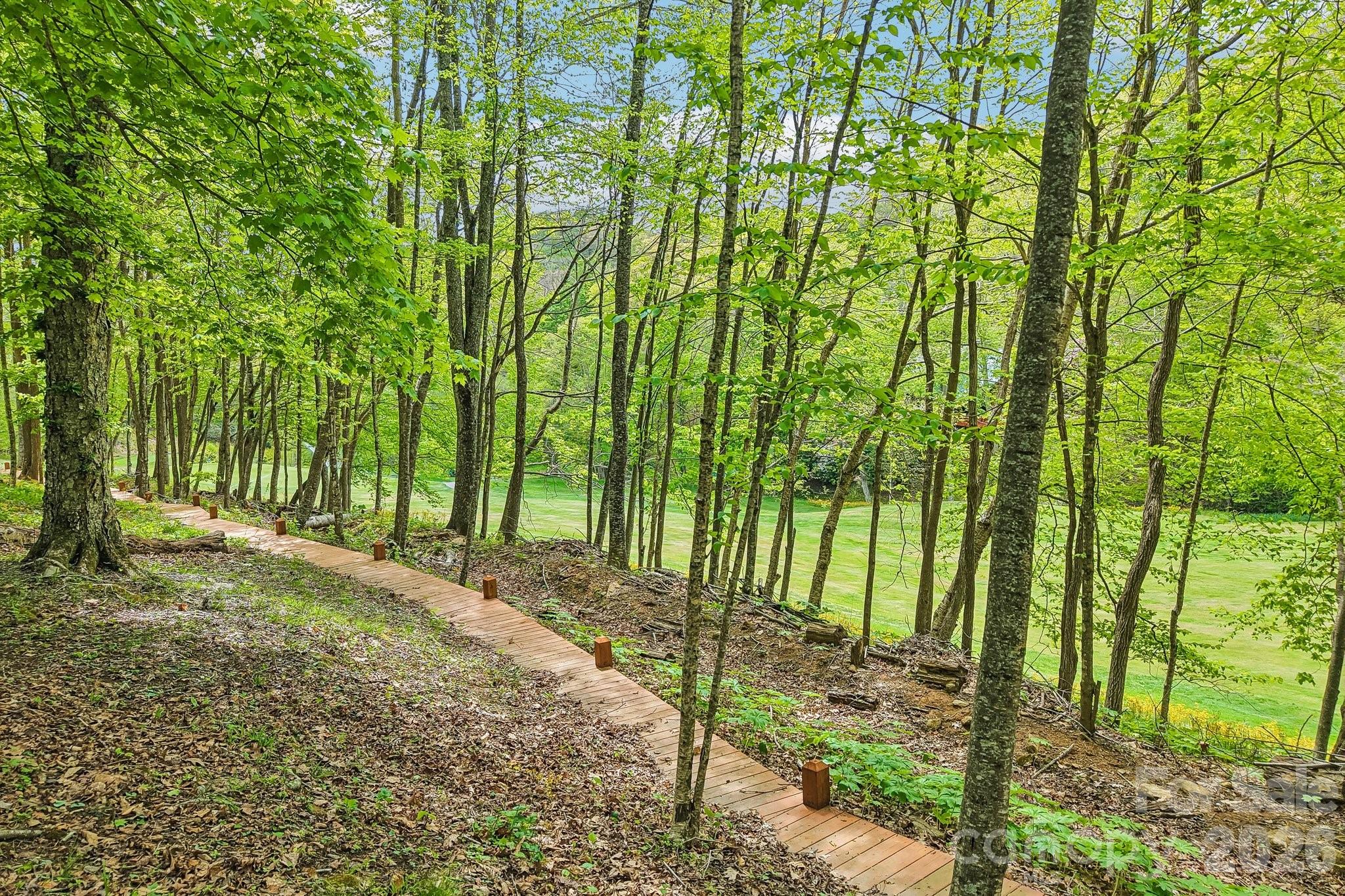 101 Oak Ridge Court Property Photo 38