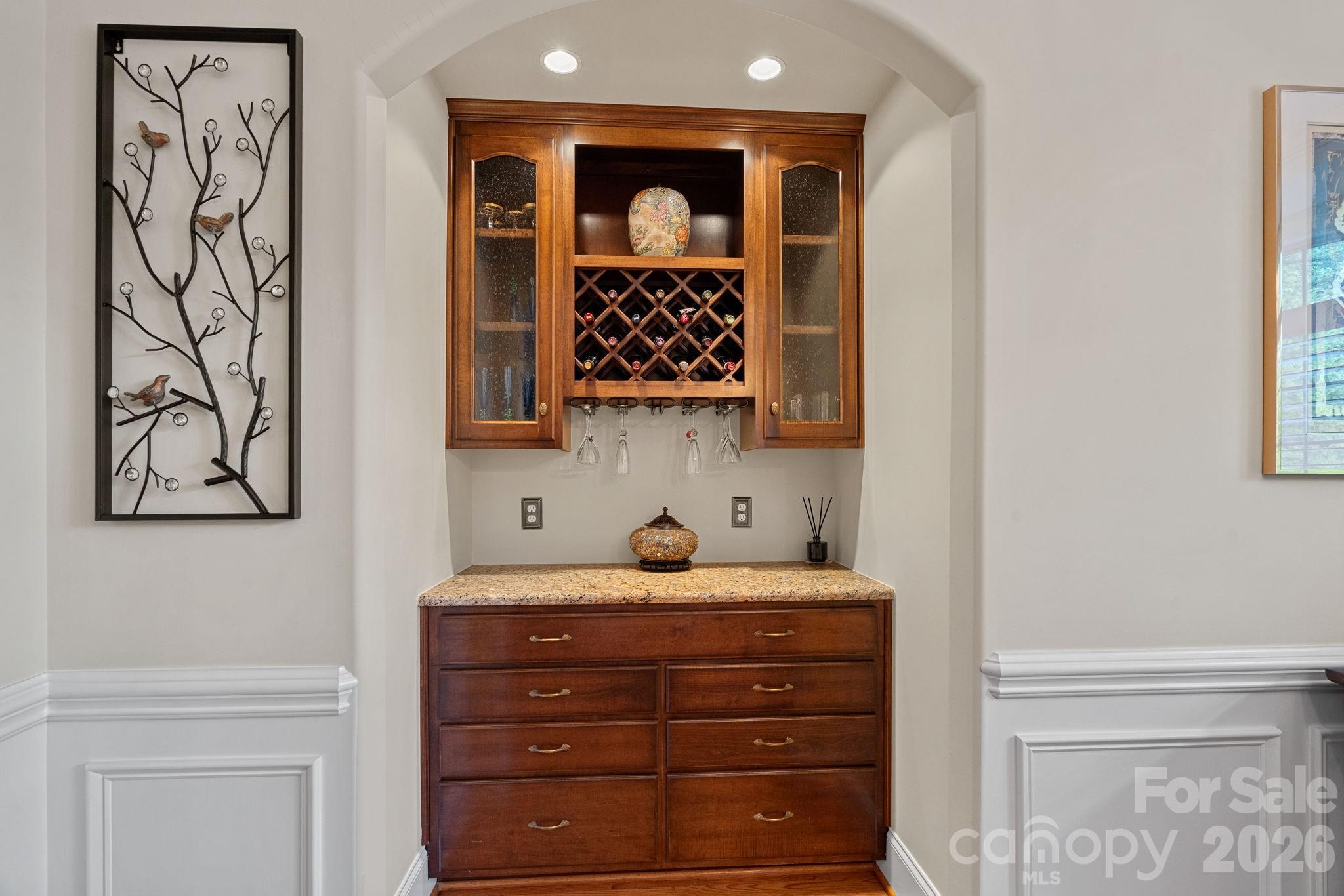 104 Timberside Drive Property Photo 4