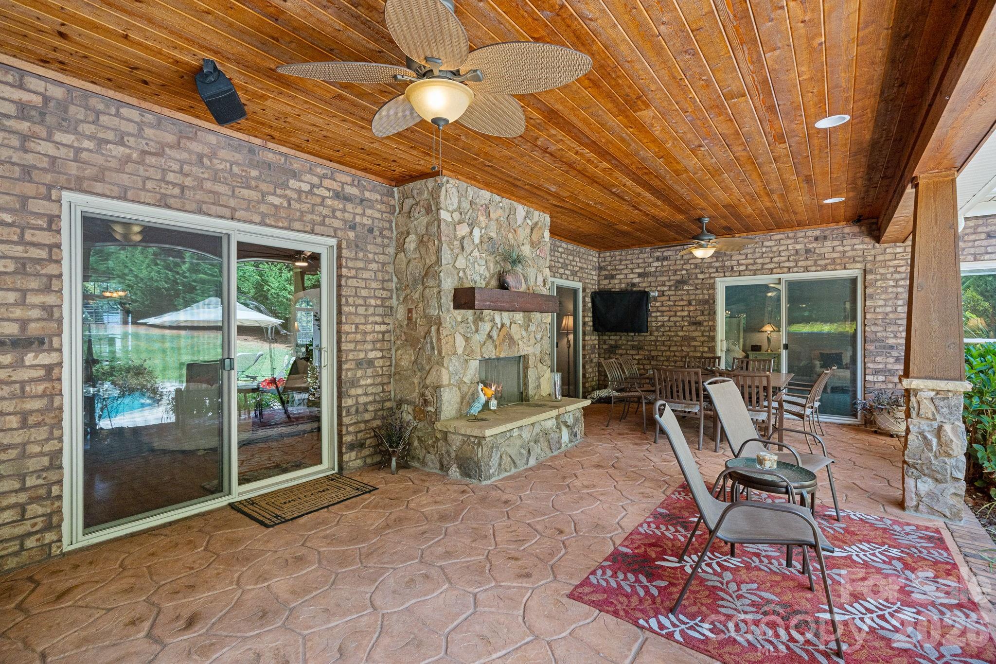 104 Timberside Drive Property Photo 34