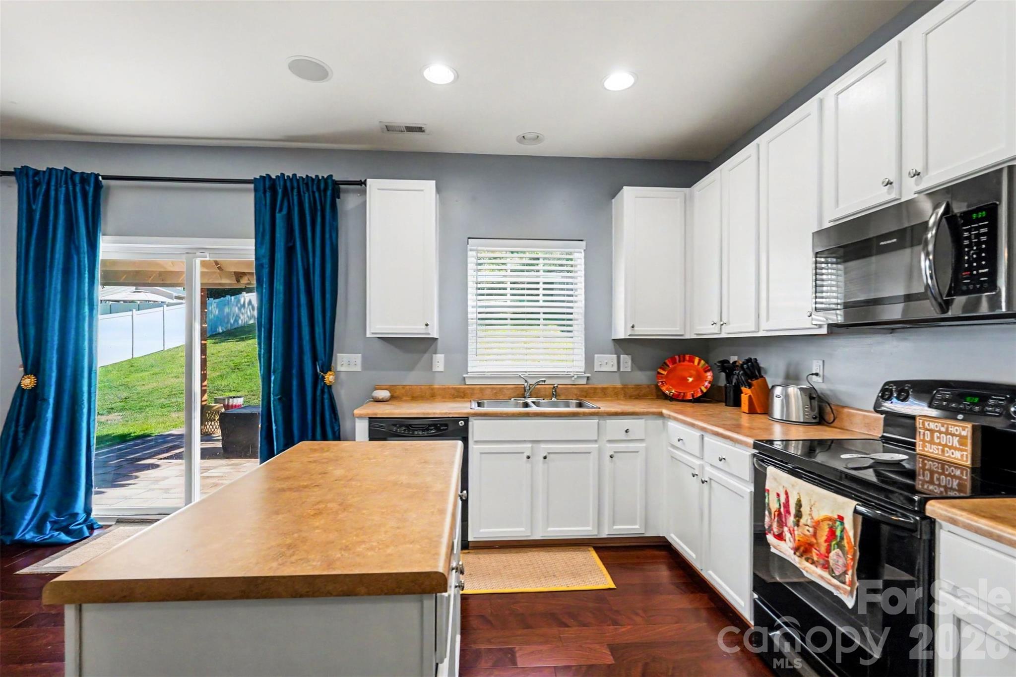 3315 Ashley View Drive Property Photo 7