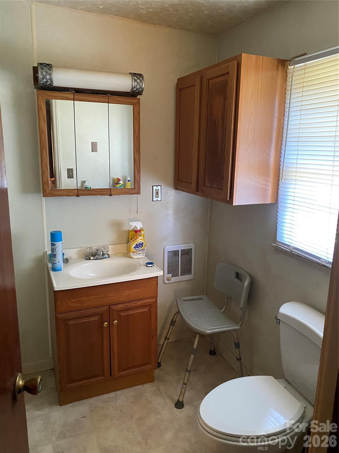 306 Howell Street Property Photo 6