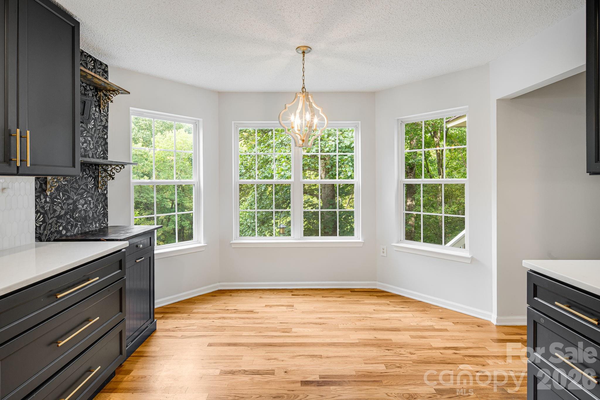 747 Osborne Road Property Photo 12