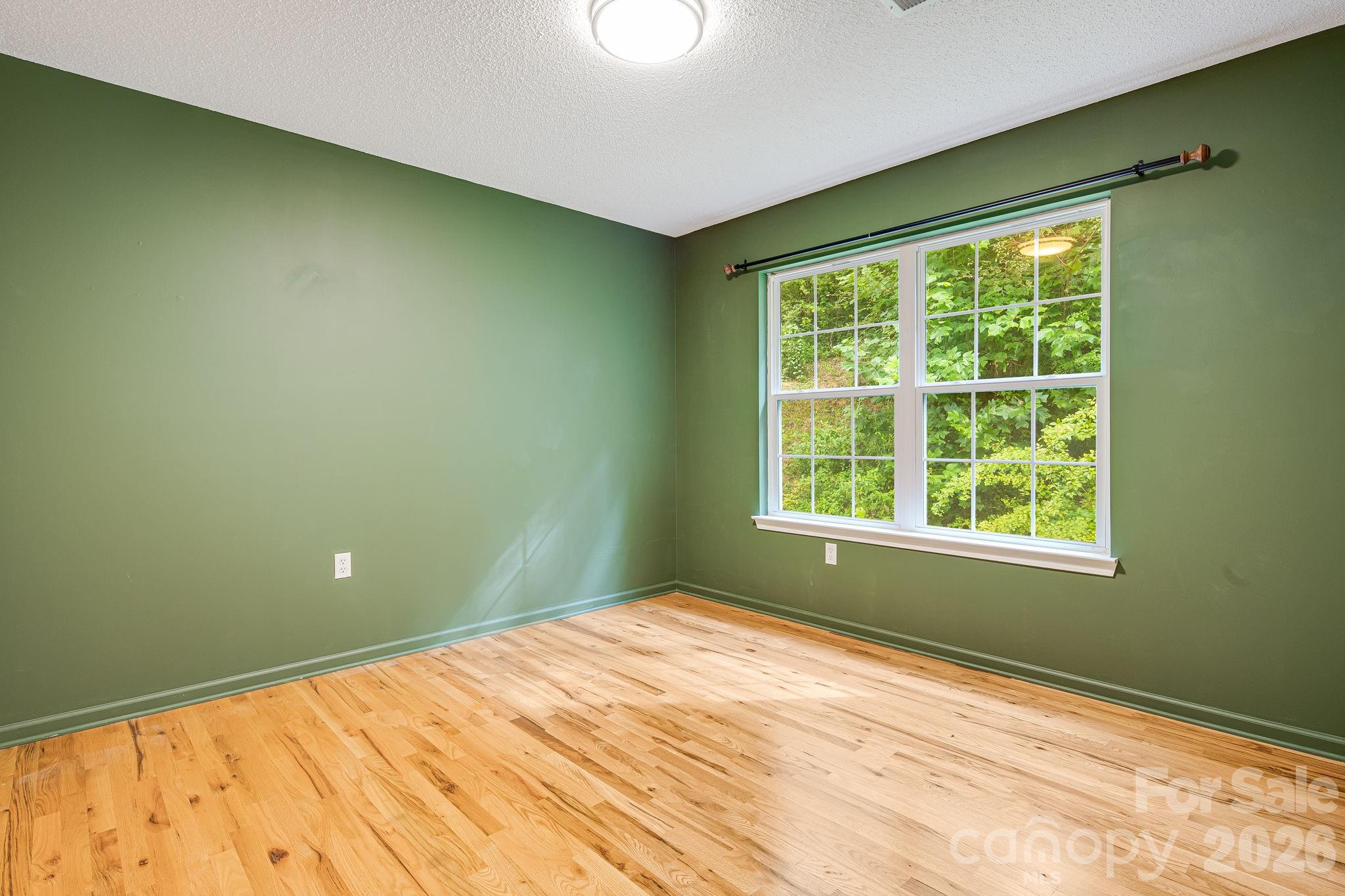 747 Osborne Road Property Photo 19