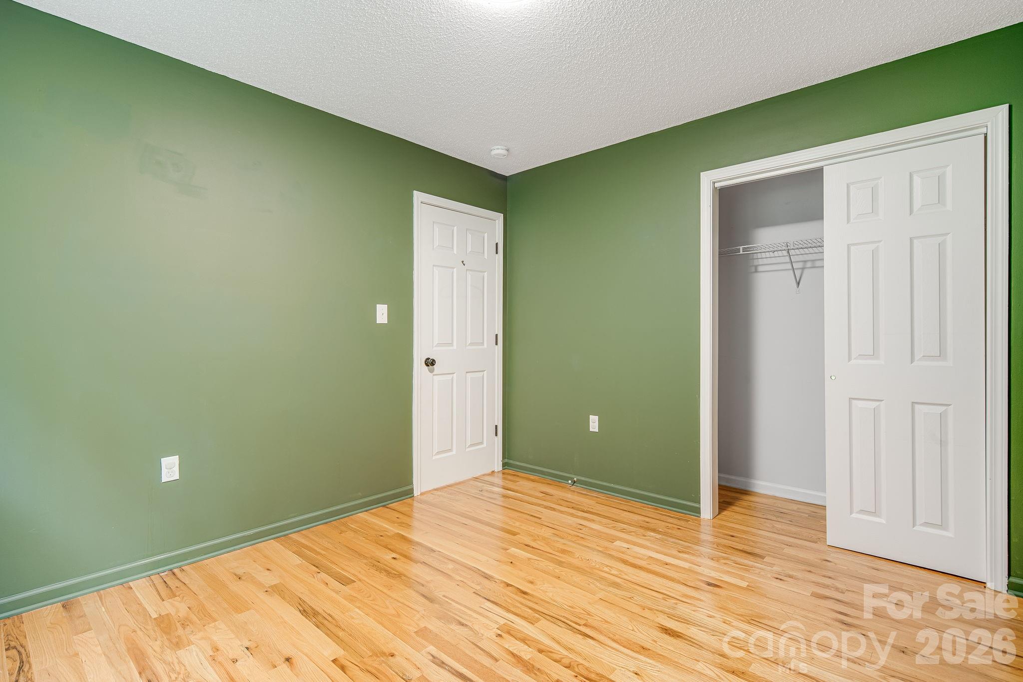747 Osborne Road Property Photo 20