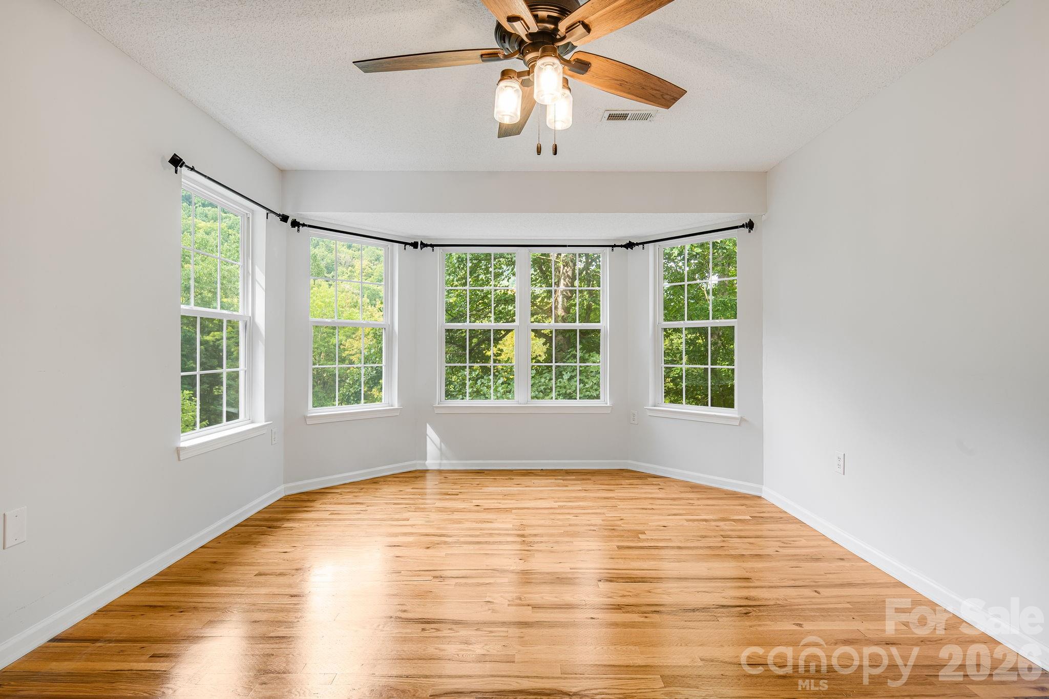 747 Osborne Road Property Photo 27