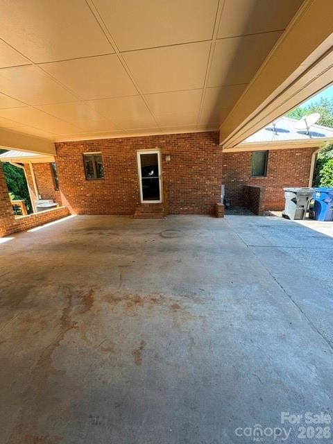 401 Greenway Street Property Photo 9