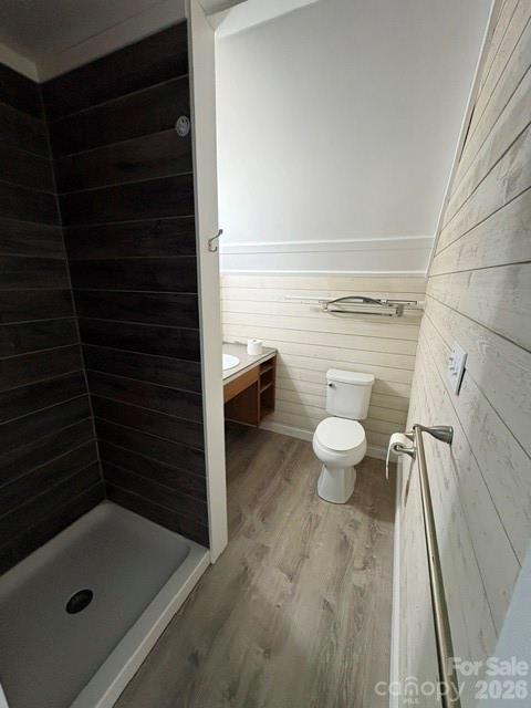 401 Greenway Street Property Photo 32