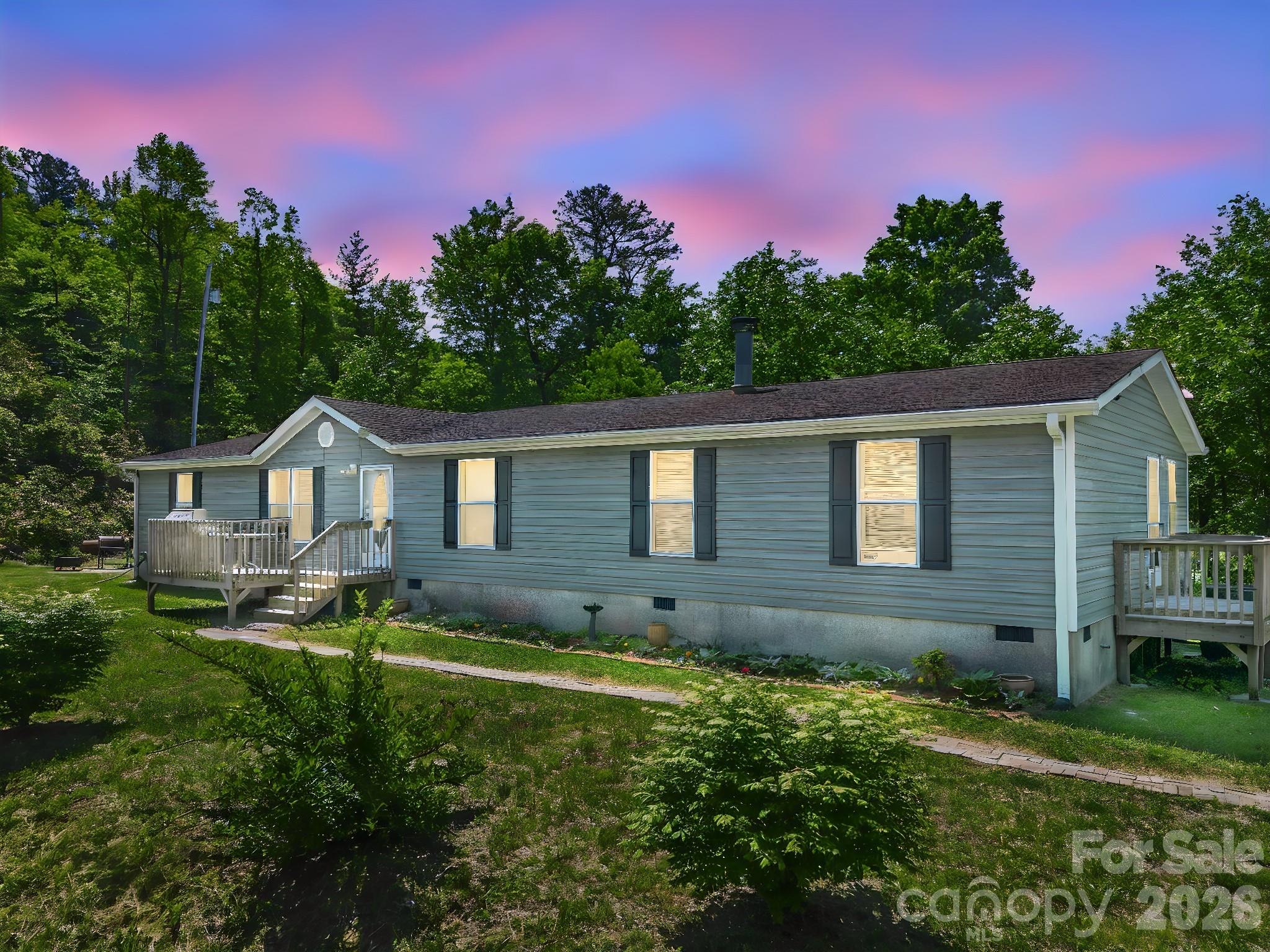 2053 Nancy Mountain Road Property Photo 2