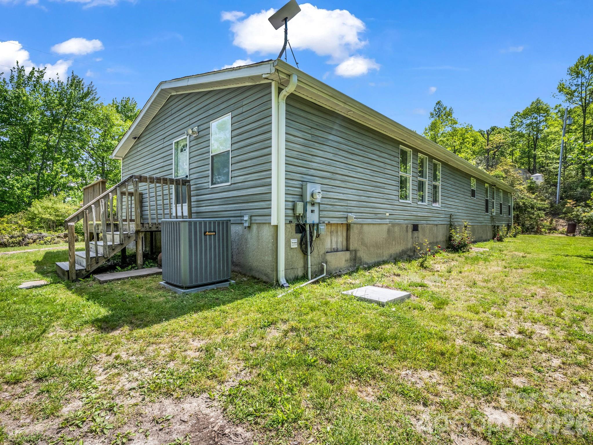 2053 Nancy Mountain Road Property Photo 5