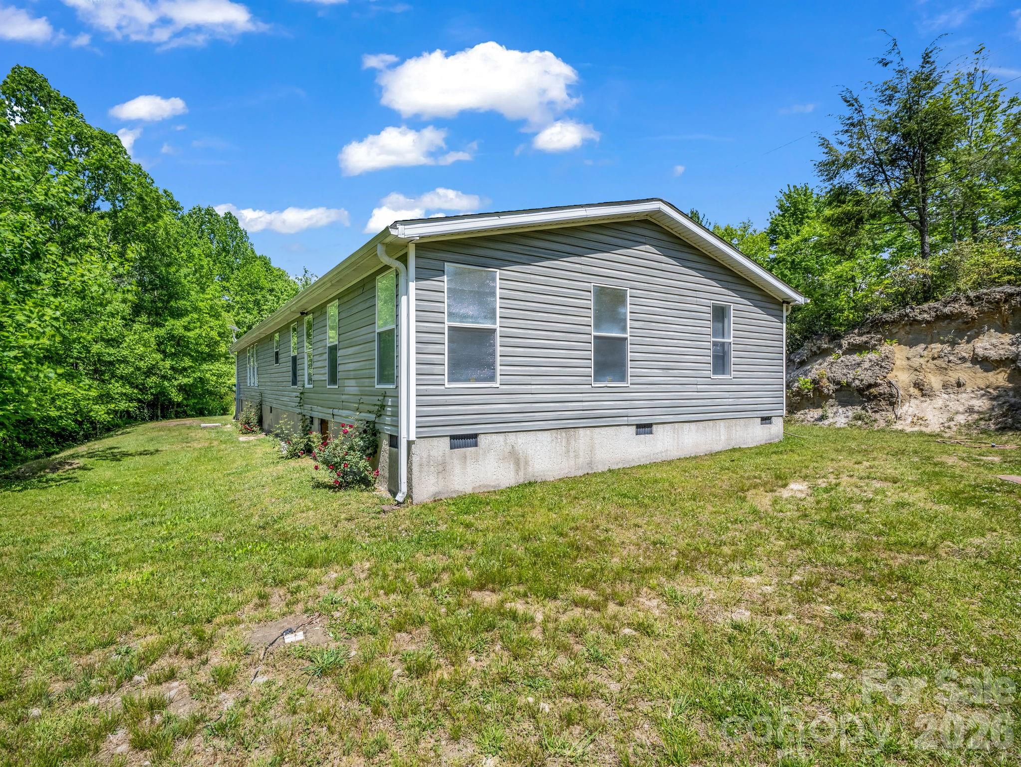 2053 Nancy Mountain Road Property Photo 9
