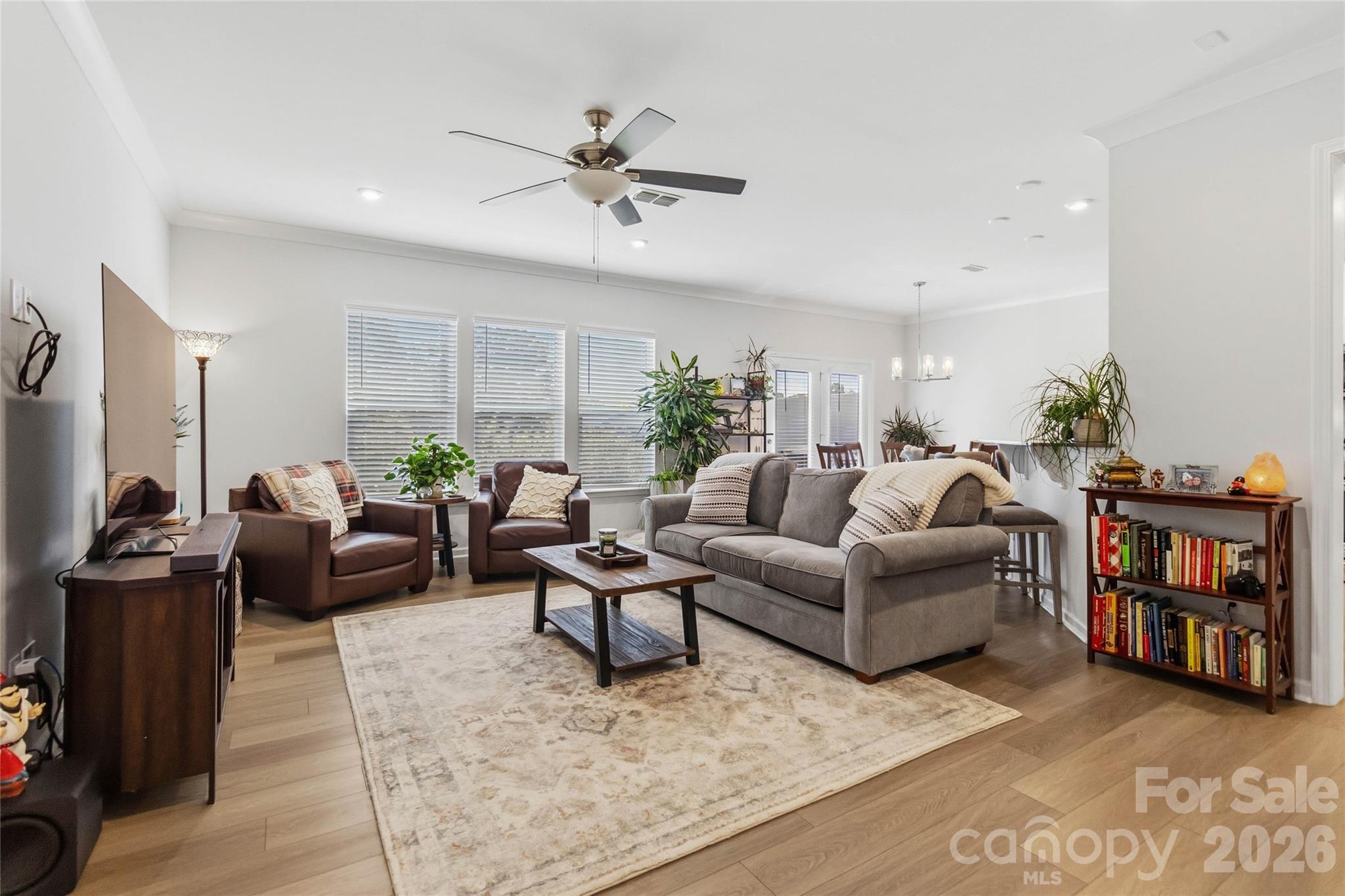 1813 Teachers House Road Property Photo 6